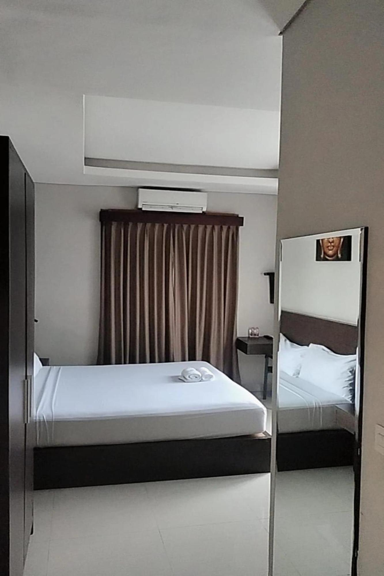 Akarsa Transit Hotel 2*