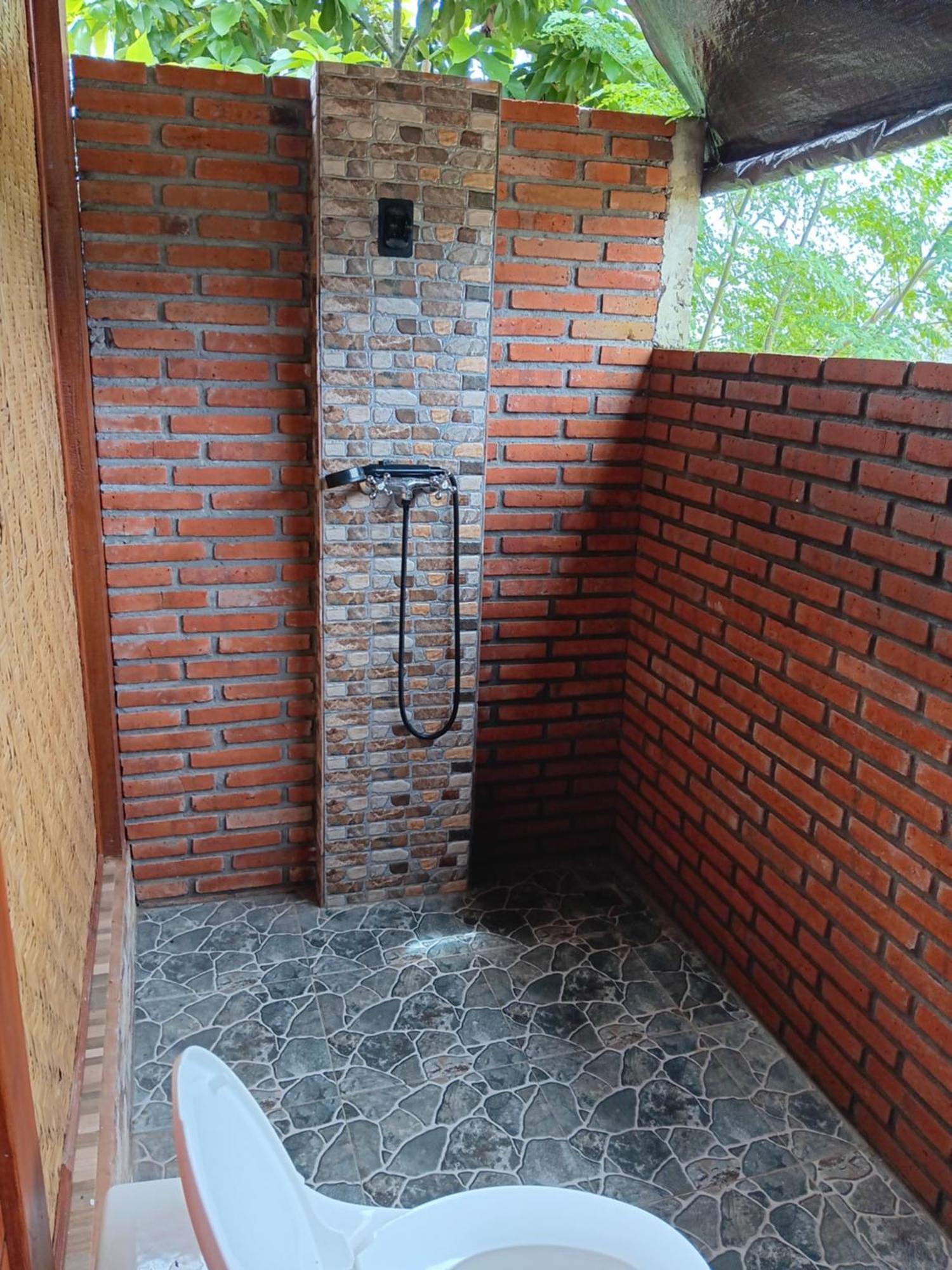 Linkeeshome Bungaya Rumah pedesaan Karangasem (Bali)