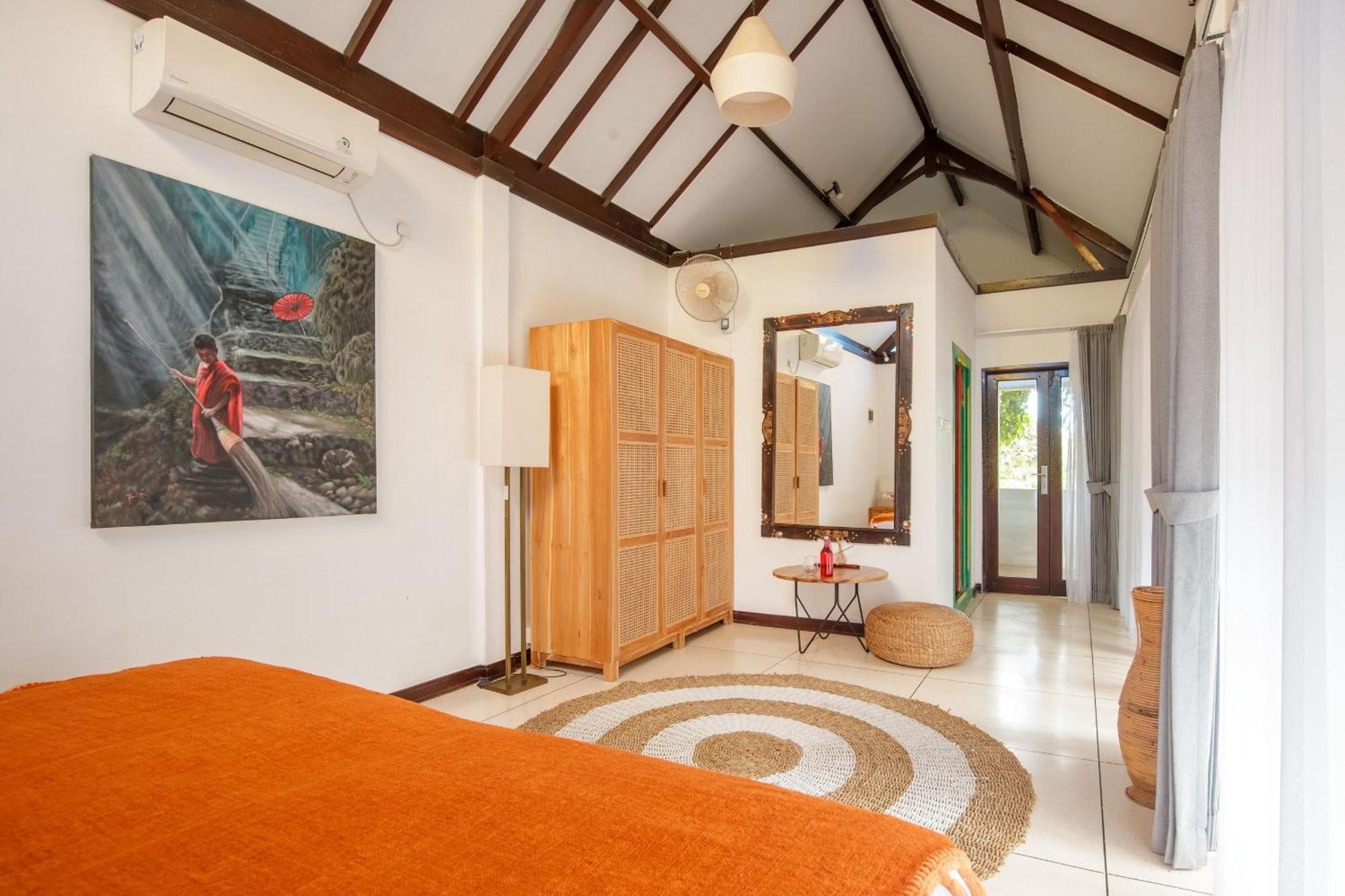 Inn Sattva Yoga Retreat *