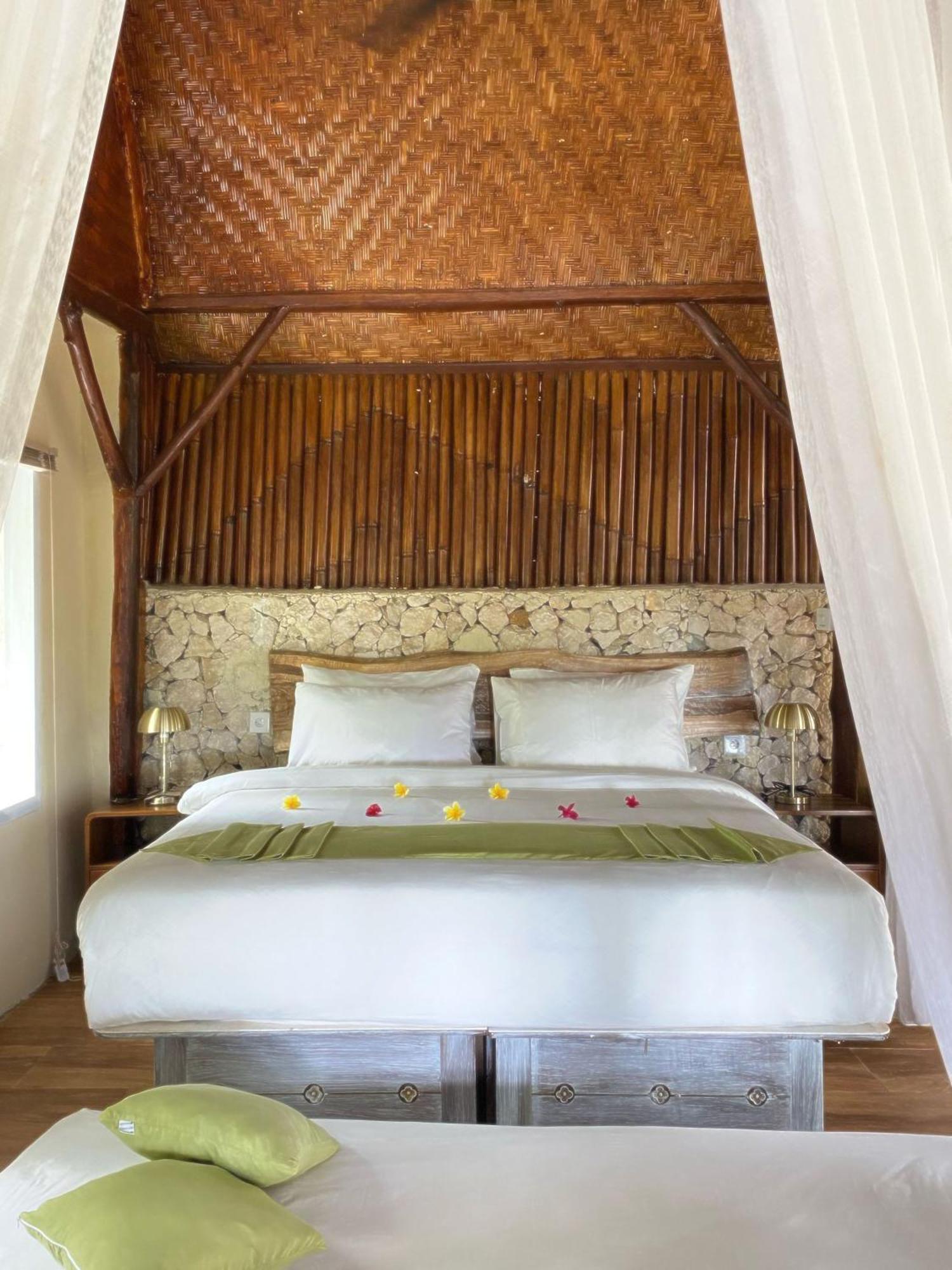 Gading Tree House Batununggul