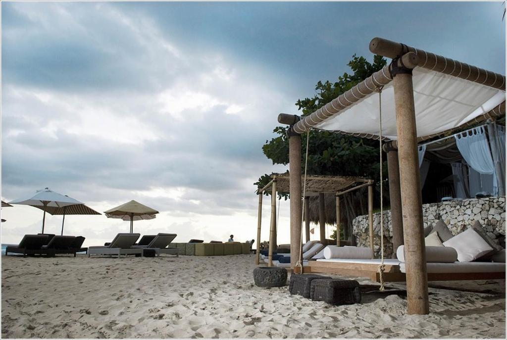 5 Star Bali Karuna 4 Bedrooms * Ungasan (Bali)