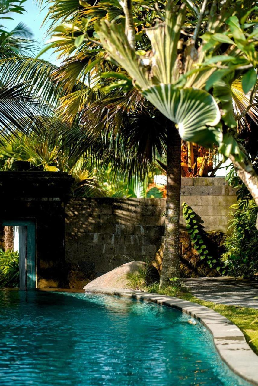 Govala & * Ubud (Bali)