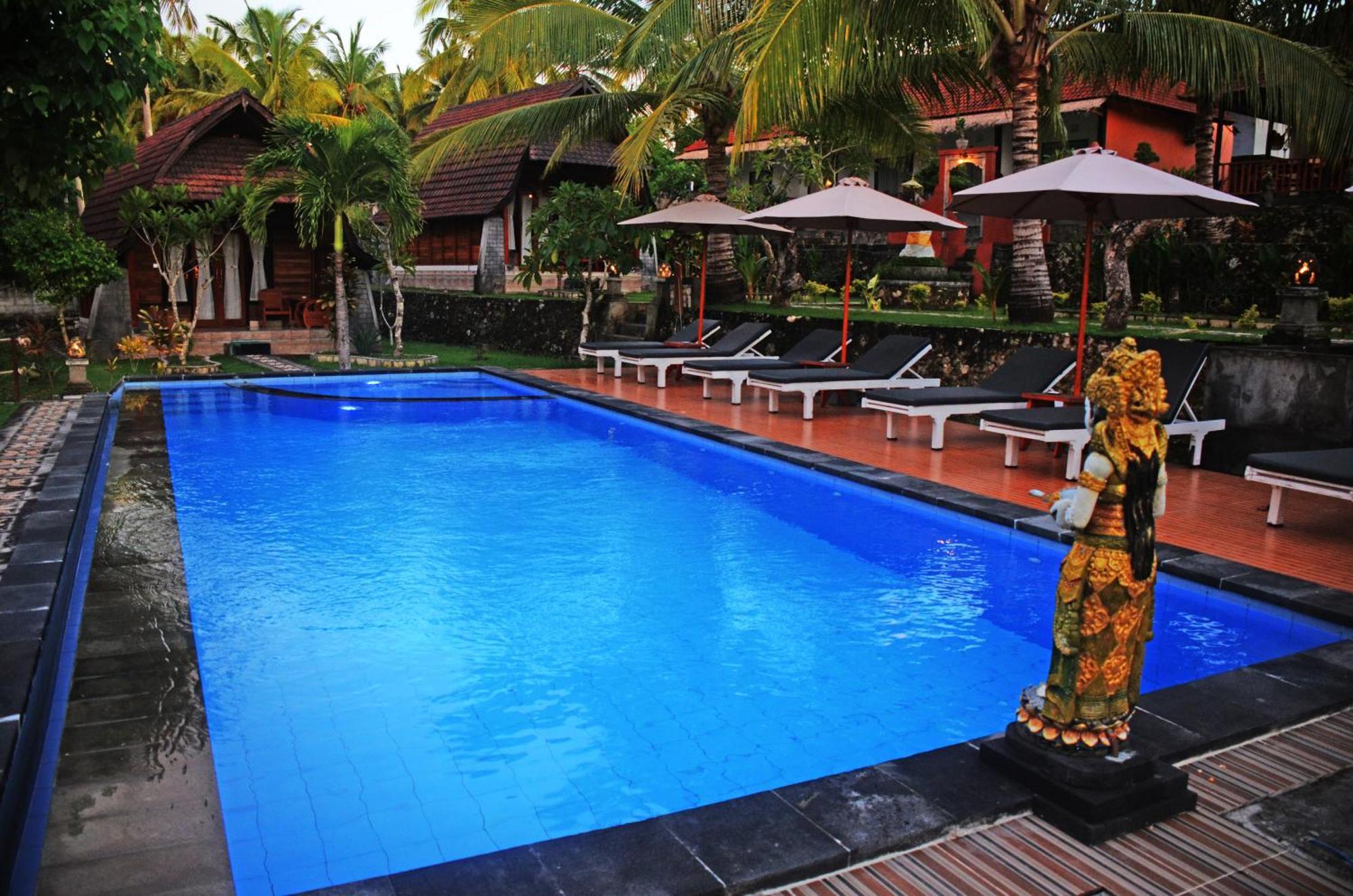 Mamaras Holiday park 3*