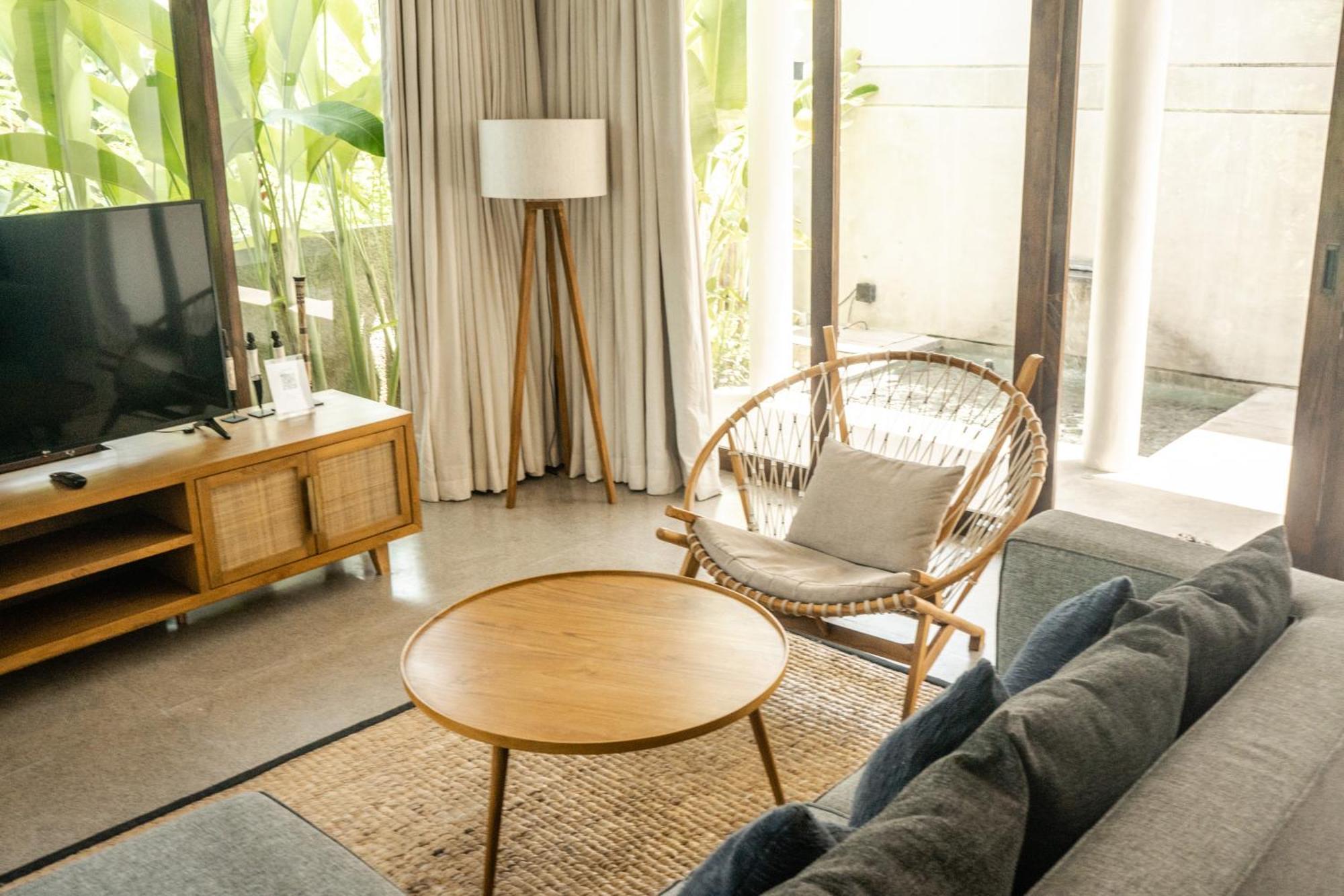 Villa Leceni Canggu By Nakula Villa *