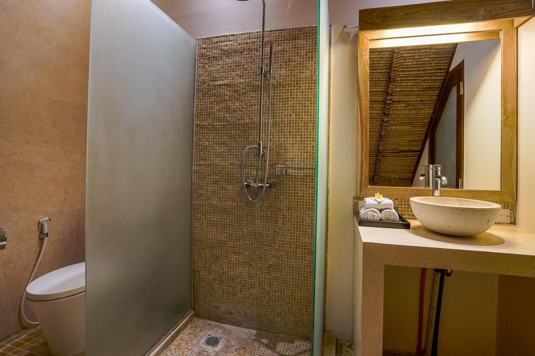 Villa Cira - 5 Bedrooms Private Next To