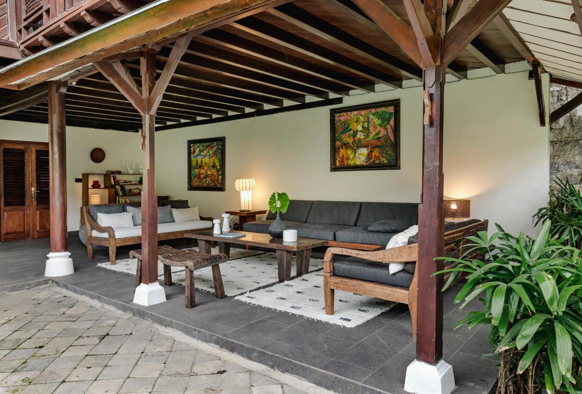 Nativ Living Legian 6br 16px Big Group Walk To 66 Villa *