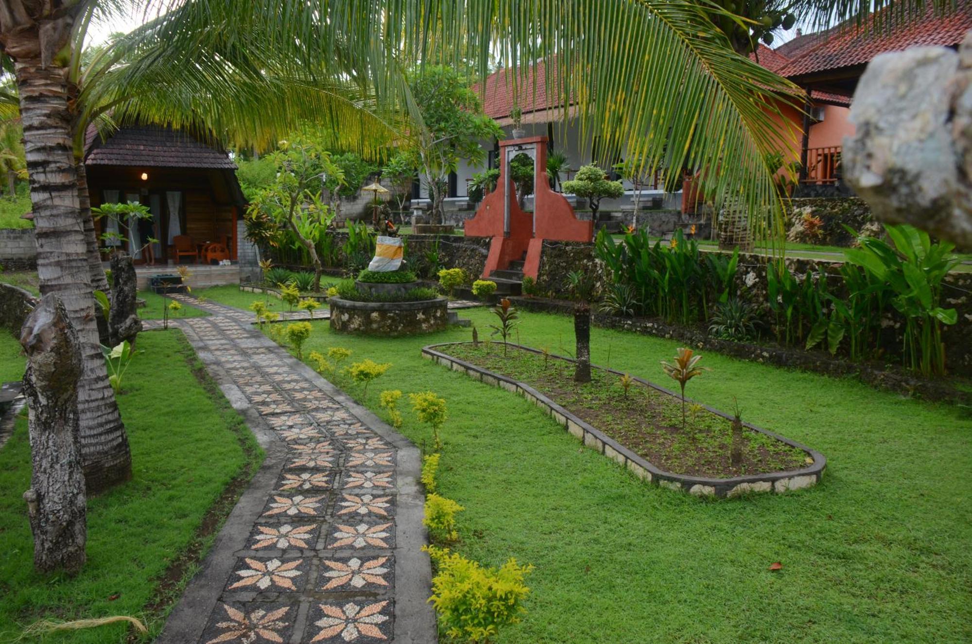 Holiday park Mamaras 3*