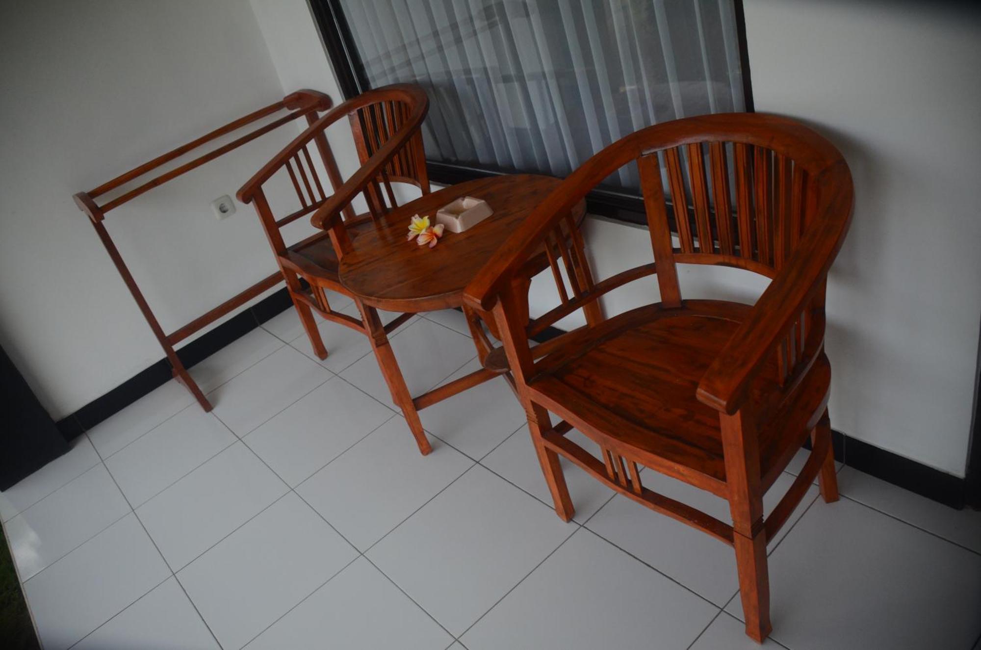 Holiday park Mamaras 3*