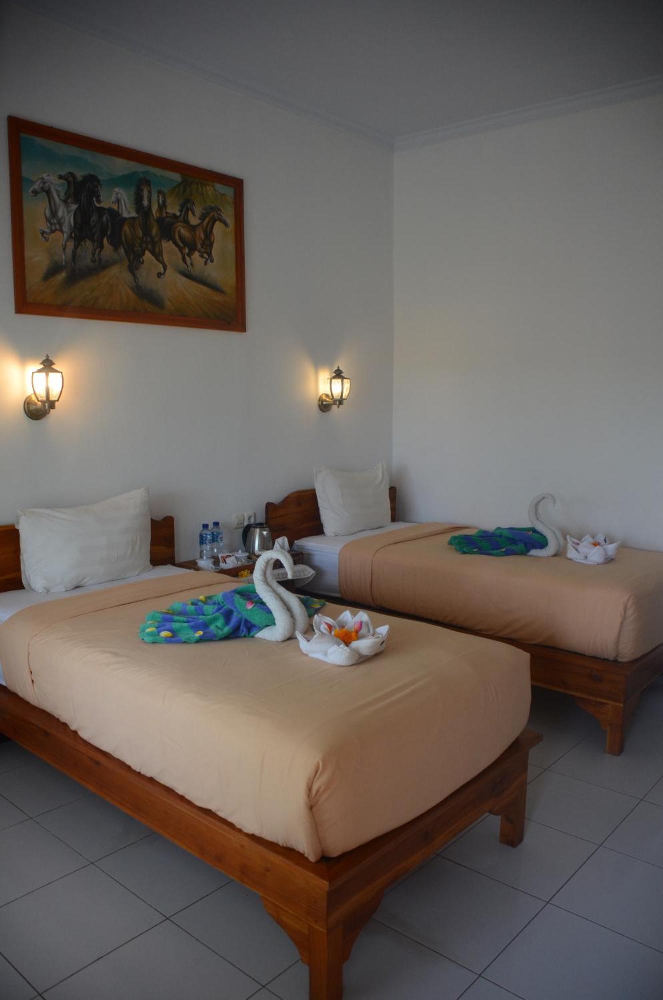 Holiday park Mamaras 3*
