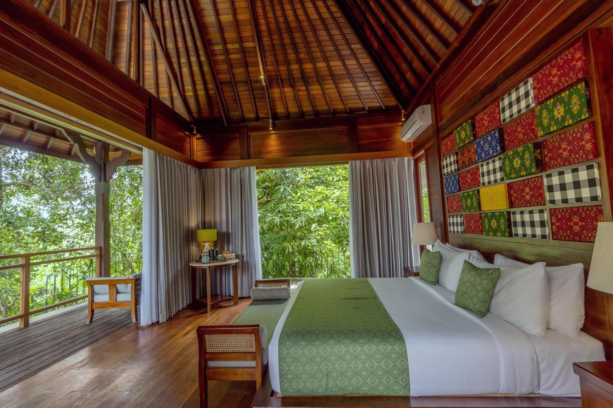 Anandadara & Hotel