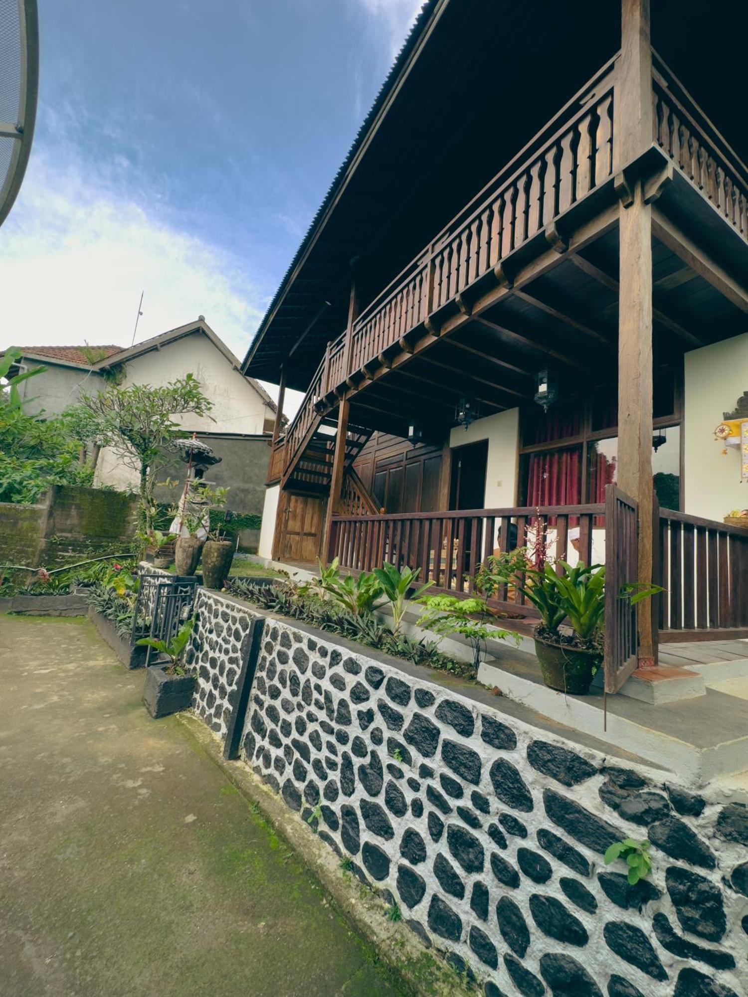 Tjeraki House Country house