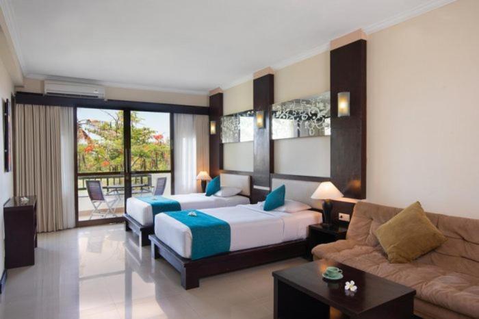 Resort Blue Point And *