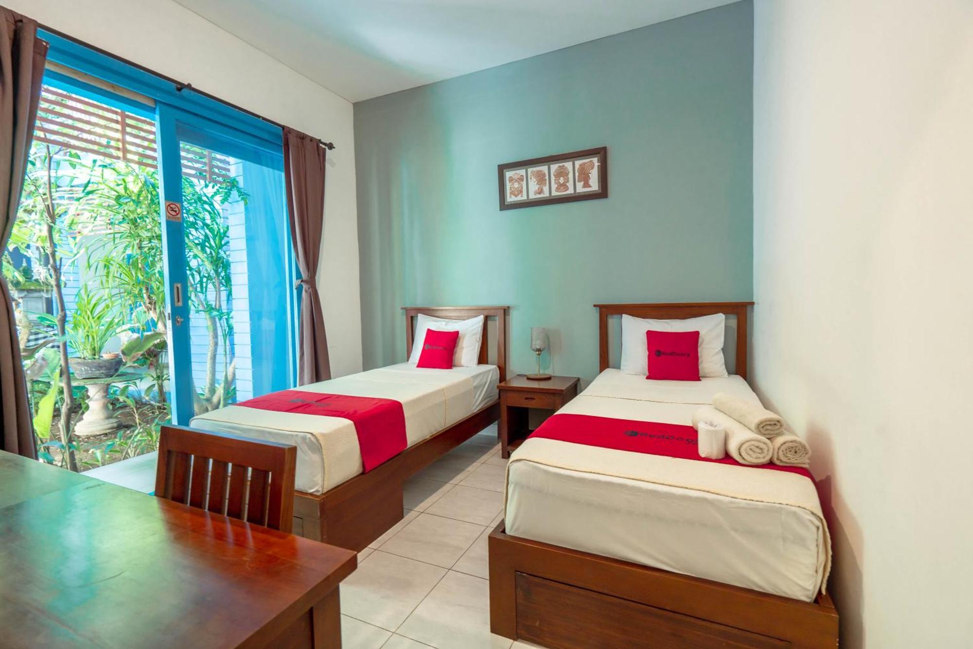 Reddoorz Near Pantai Sanur Bali Guest house