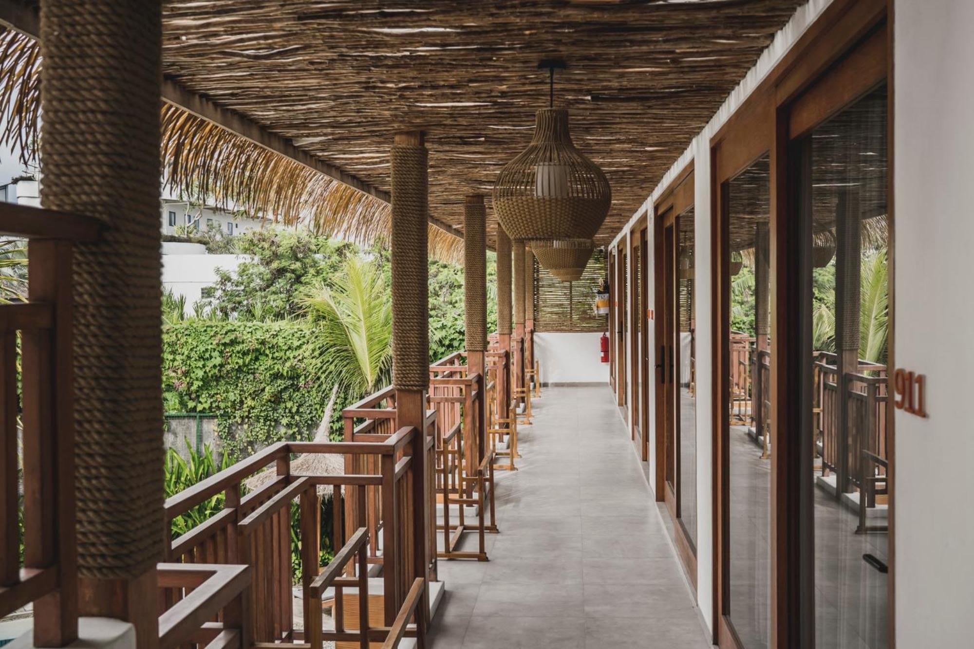 Hostel Roomates Surf Camp By Ini Vie Hospitality *
