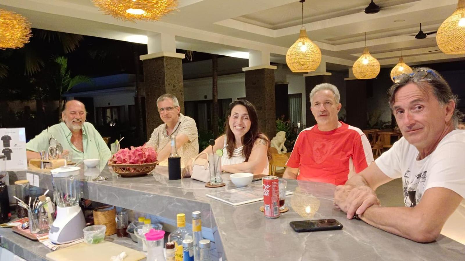 Kubu Garden & Nusa Dua 2*