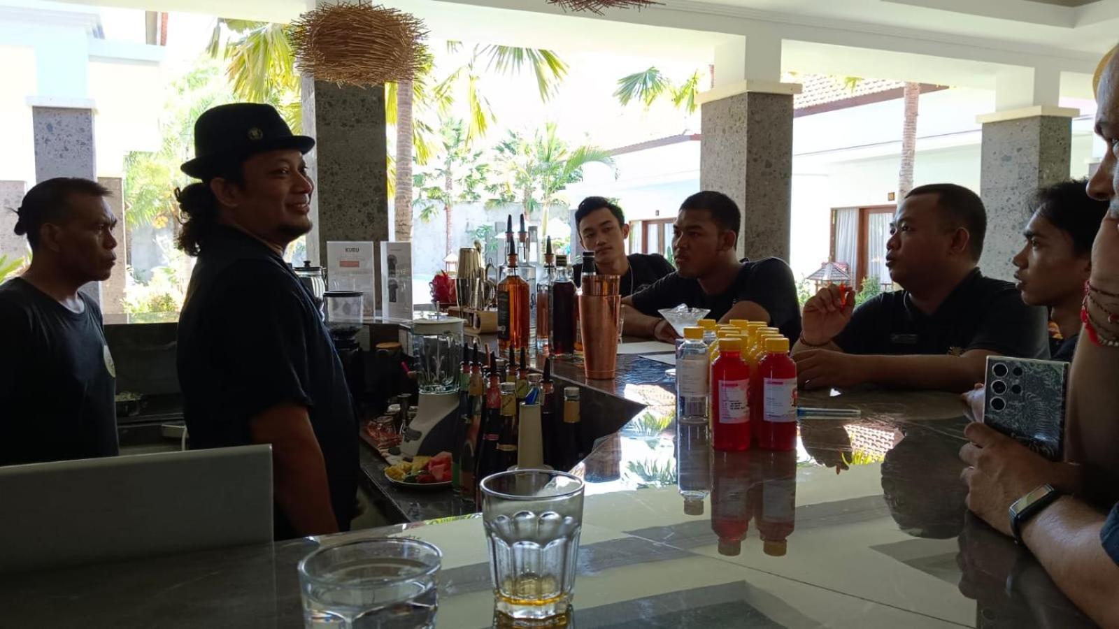 Kubu Garden & Nusa Dua 2*