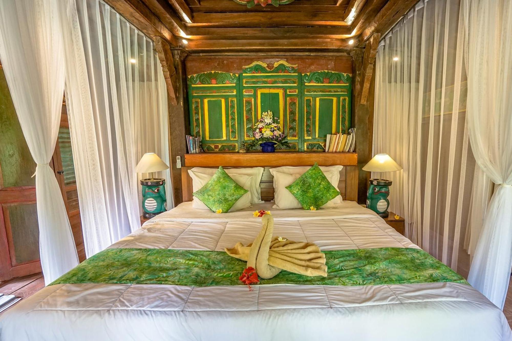 Kts Balinese Resort 4*