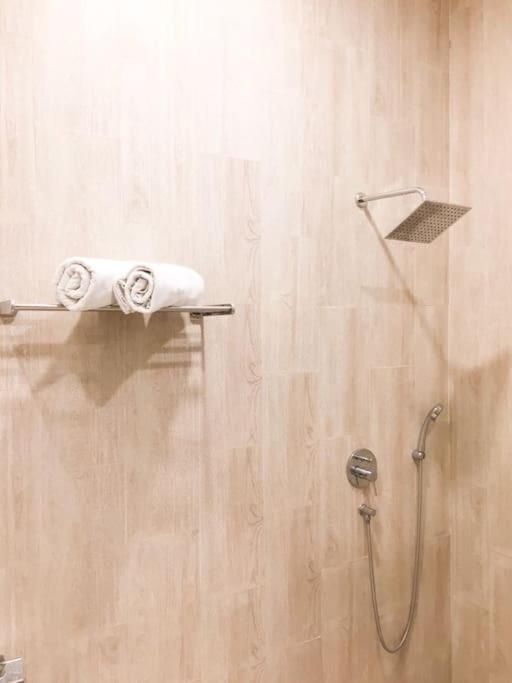 Sexy Nomad Luxury Studio, Kitchen & Wi-fi In Umalas Apartment *
