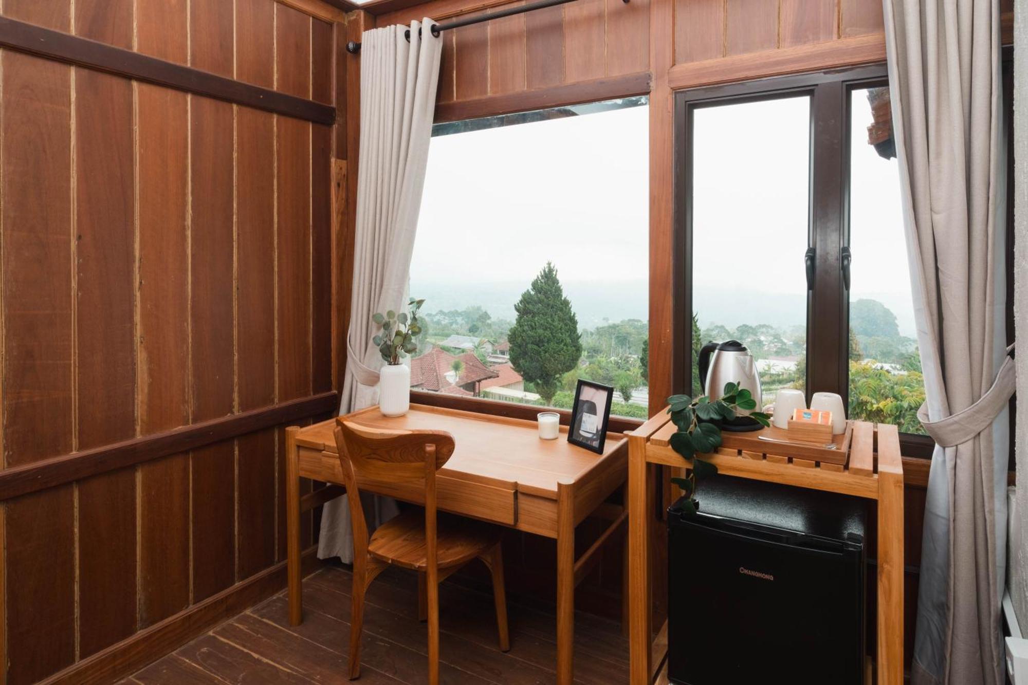 Girihill Farm stay *