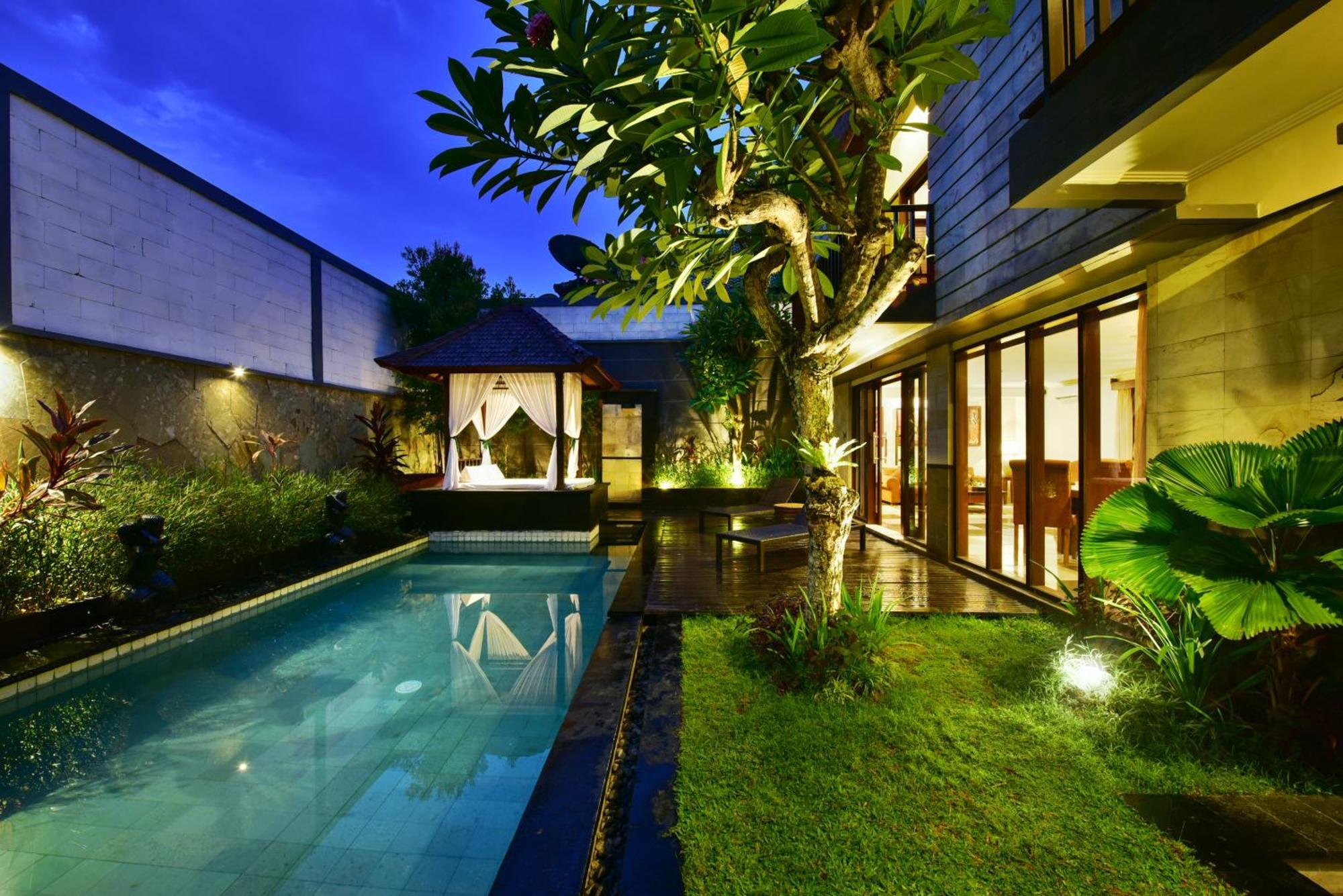 The Khayangan Dreams Villa, * Seminyak (Bali)
