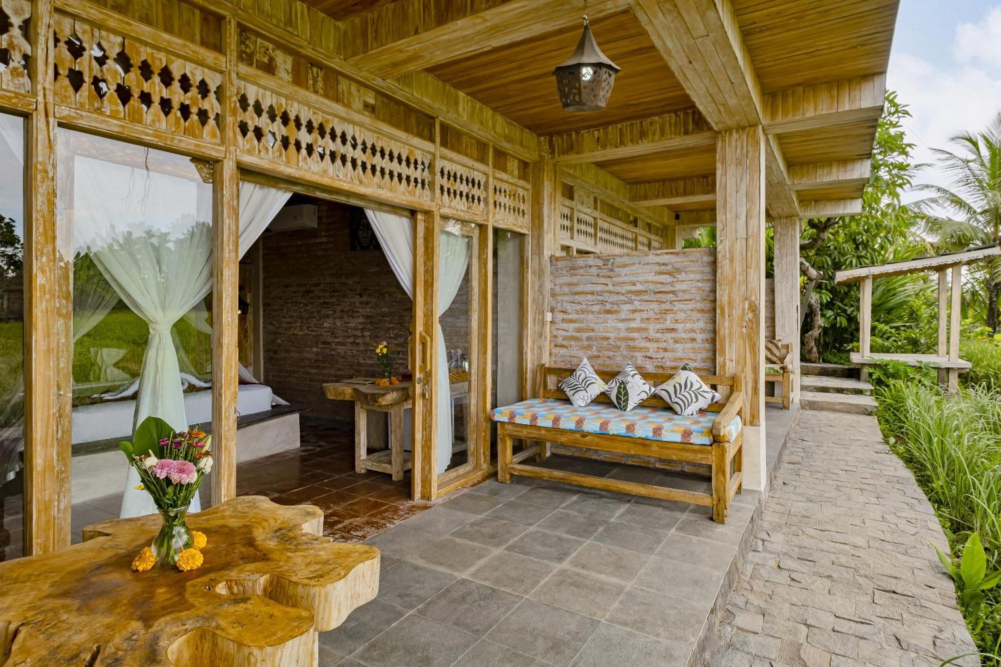 Joglo Organik Guest house 4*