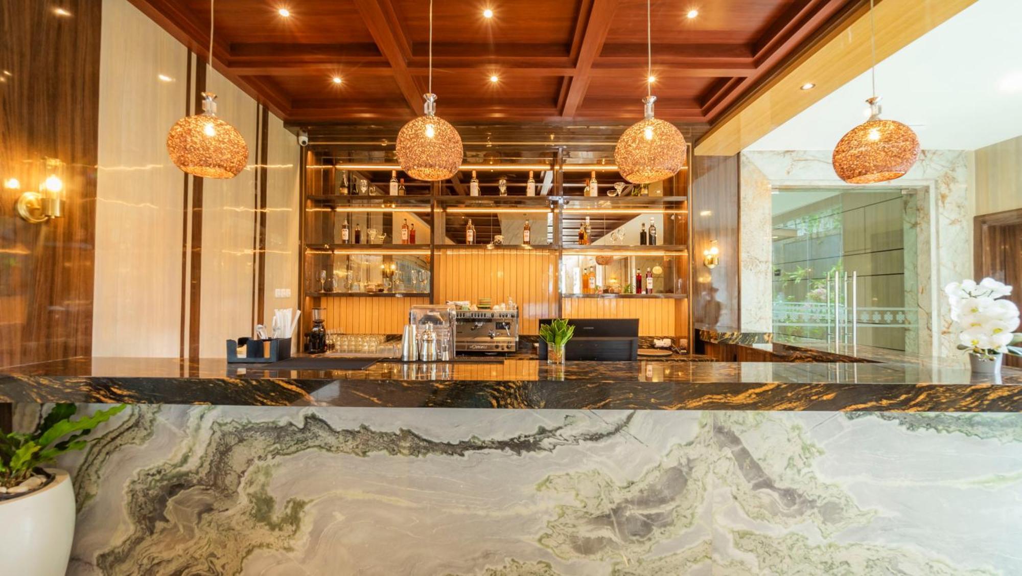 Hotel Of Aventus - 4*