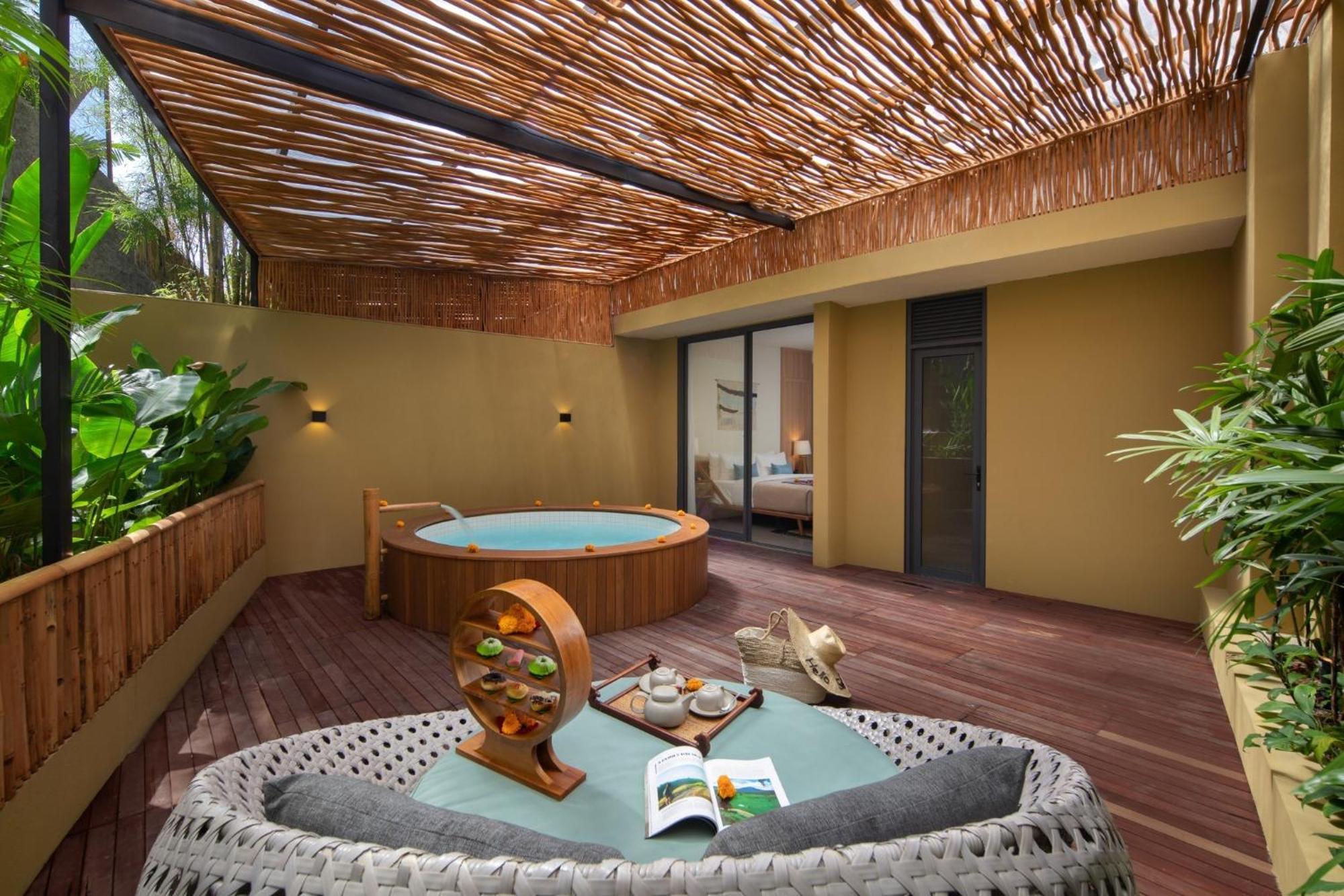 & By Ini Vie Hospitality Canggu (Bali)