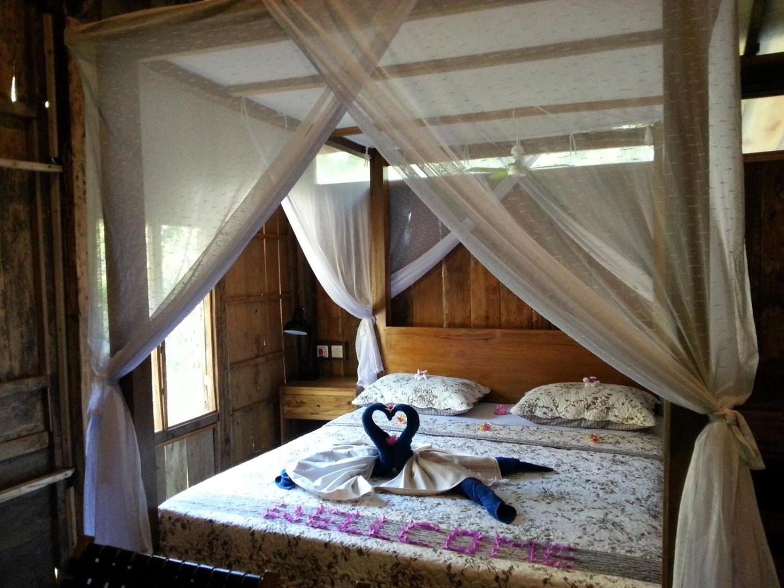 Alaya Lodge Pemuteran (Bali)