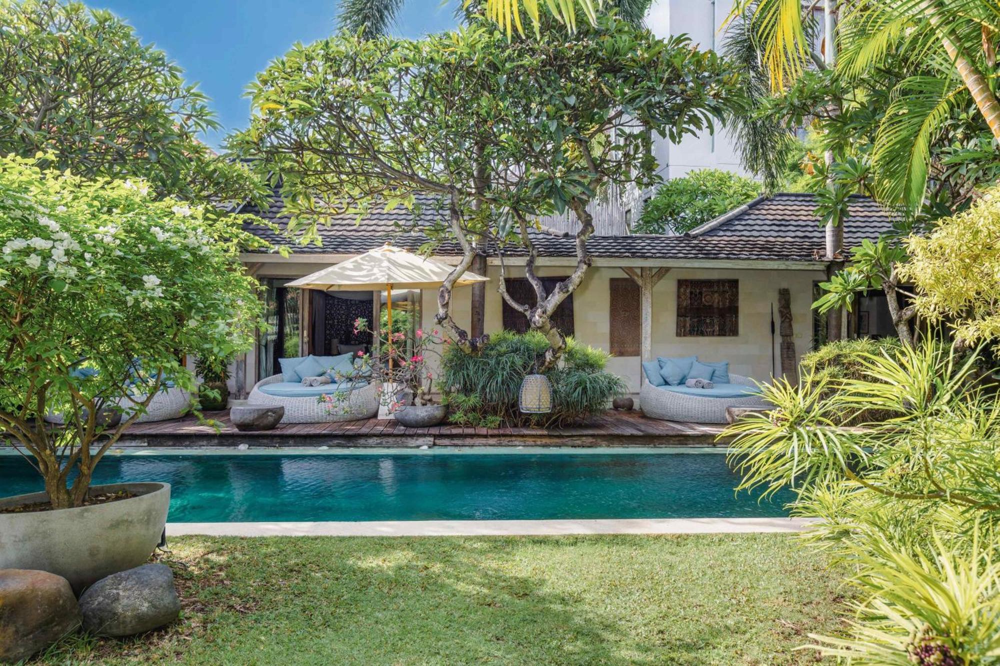 Cinta Damai - Stunning & Stylish 4br Luxury In The Heart Of Seminyak, Just A 10-min Walk To The * Seminyak (Bali)