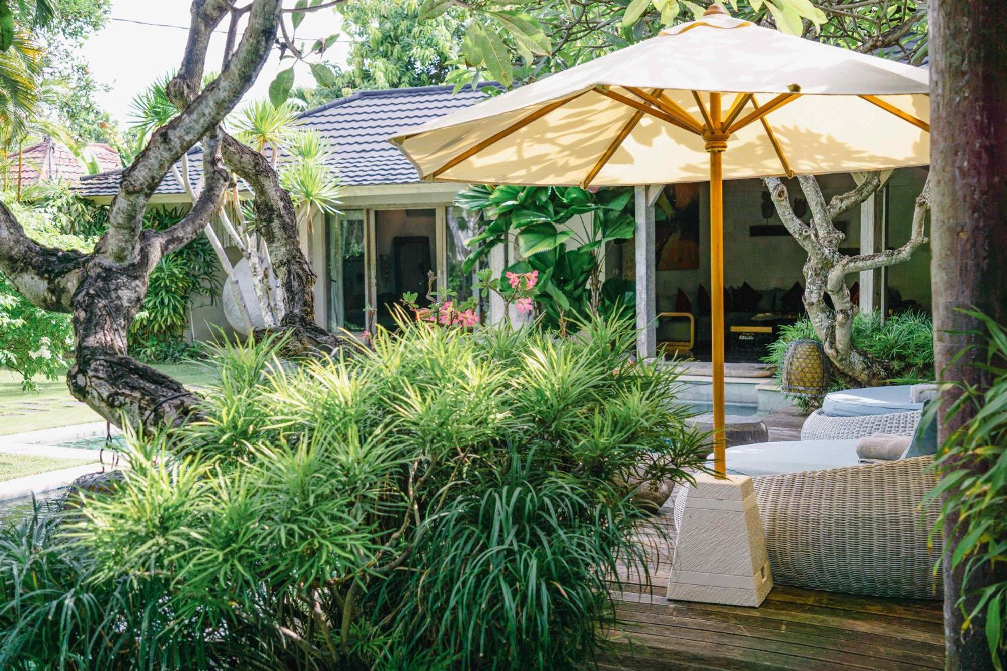 Villa Cinta Damai - Stunning & Stylish 4br Luxury In The Heart Of Seminyak, Just A 10-min Walk To The Seminyak (Bali)