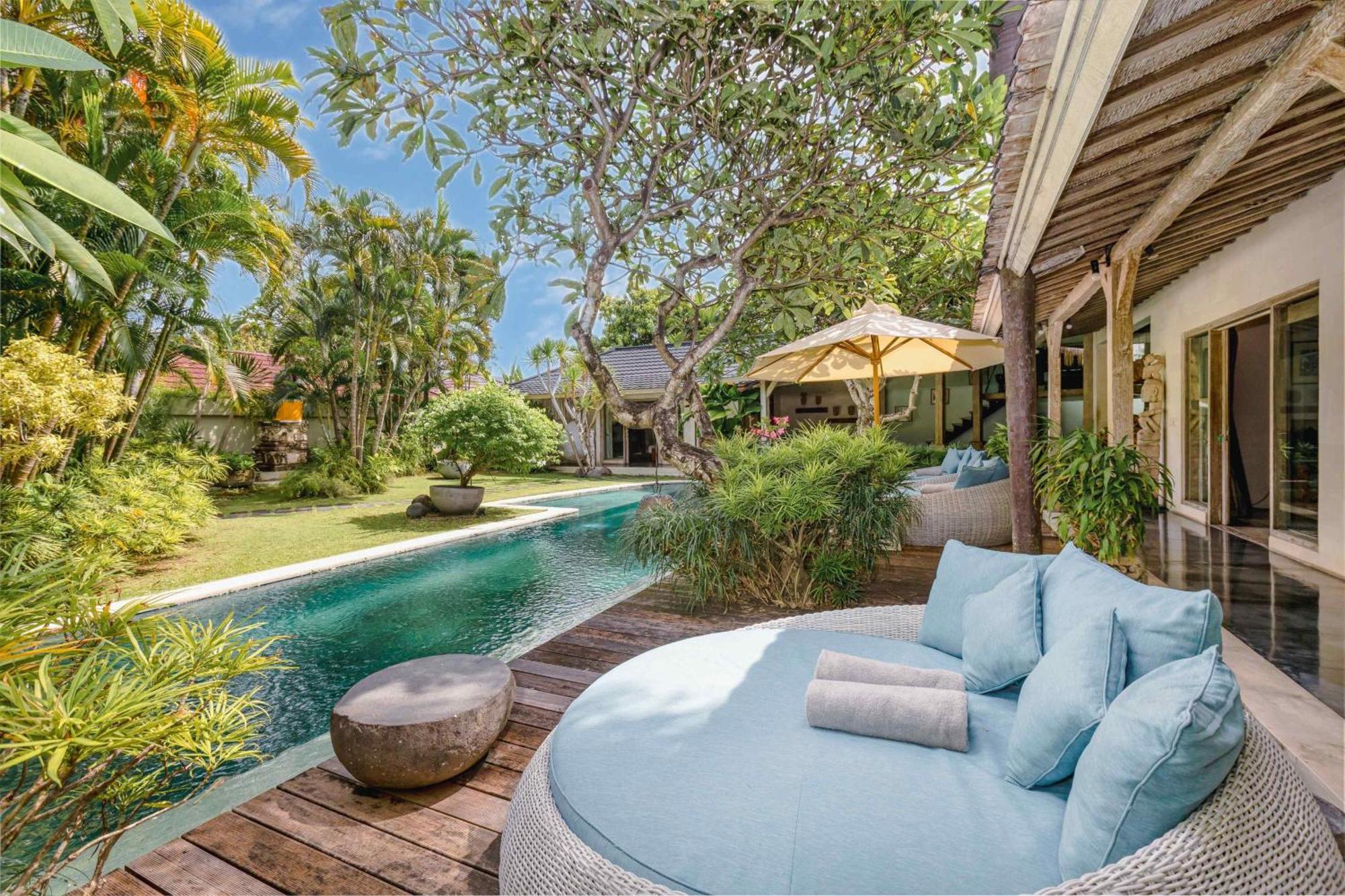 Cinta Damai - Stunning & Stylish 4br Luxury In The Heart Of Seminyak, Just A 10-min Walk To The Villa