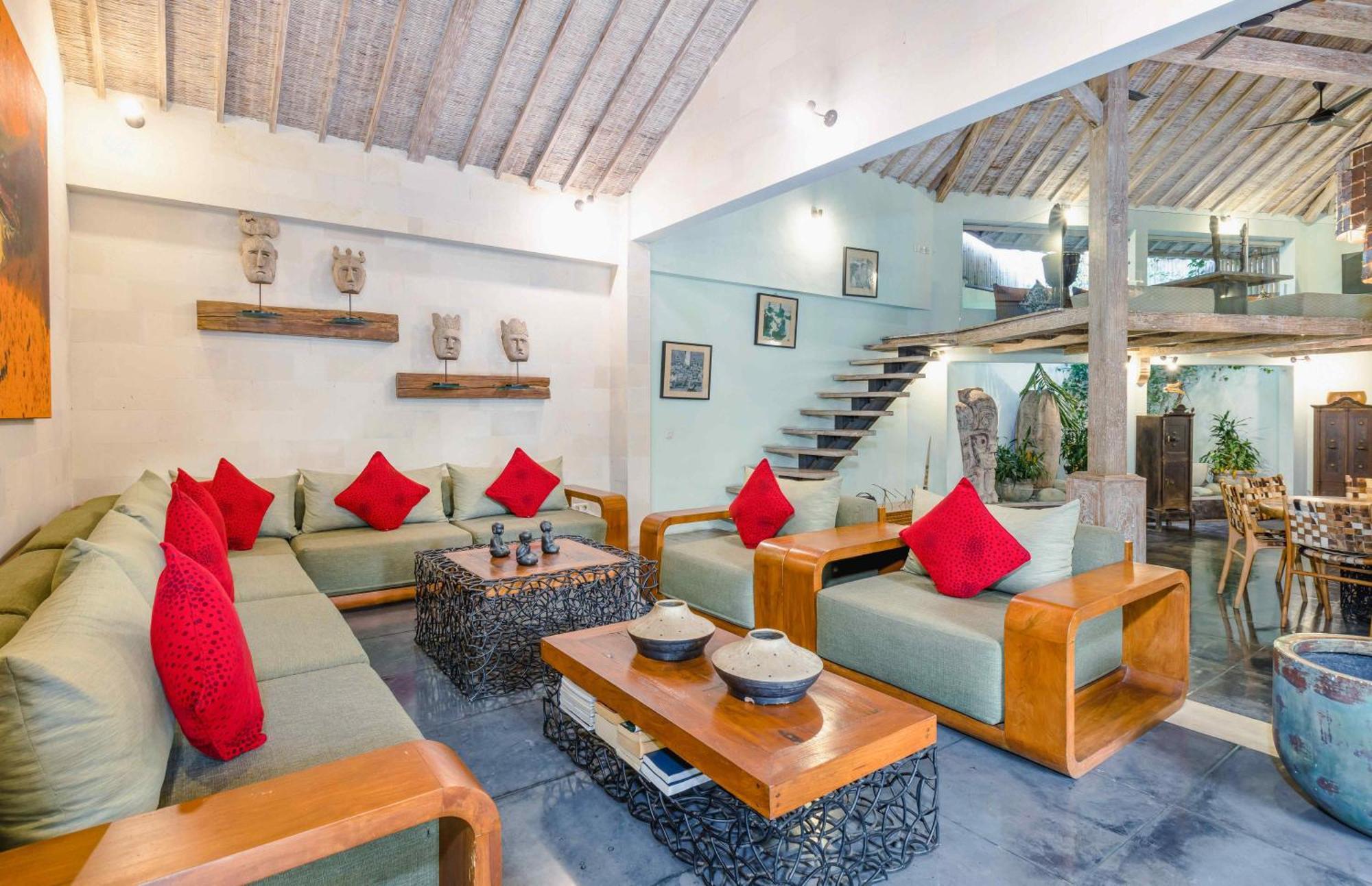 Villa Cinta Damai - Stunning & Stylish 4br Luxury In The Heart Of Seminyak, Just A 10-min Walk To The