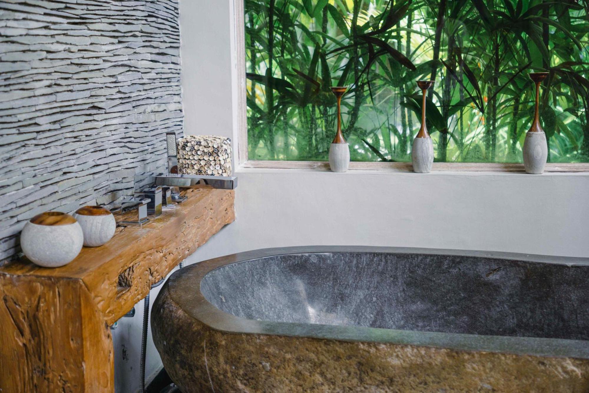 Cinta Damai - Stunning & Stylish 4br Luxury In The Heart Of Seminyak, Just A 10-min Walk To The *