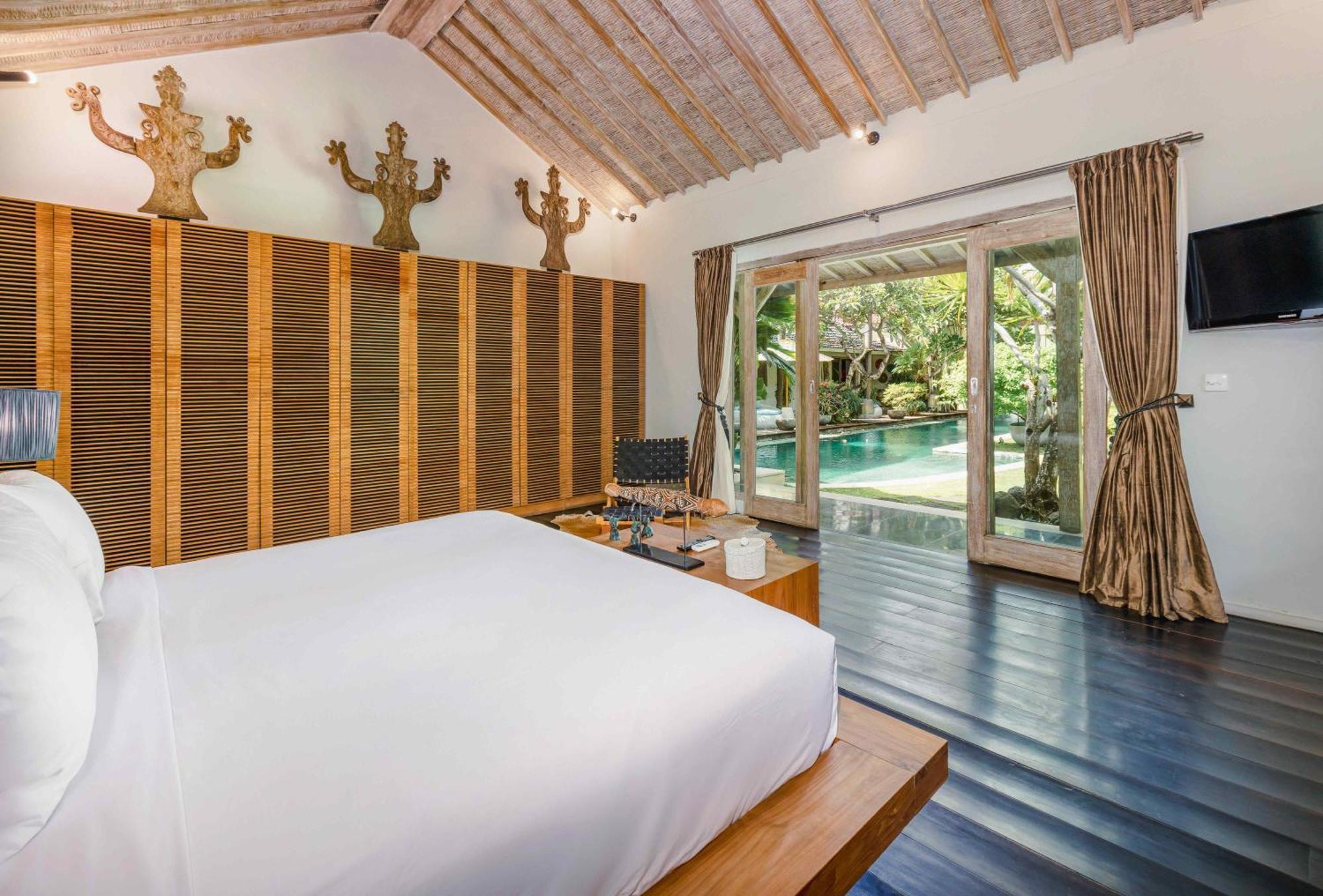 Cinta Damai - Stunning & Stylish 4br Luxury In The Heart Of Seminyak, Just A 10-min Walk To The * Seminyak (Bali)