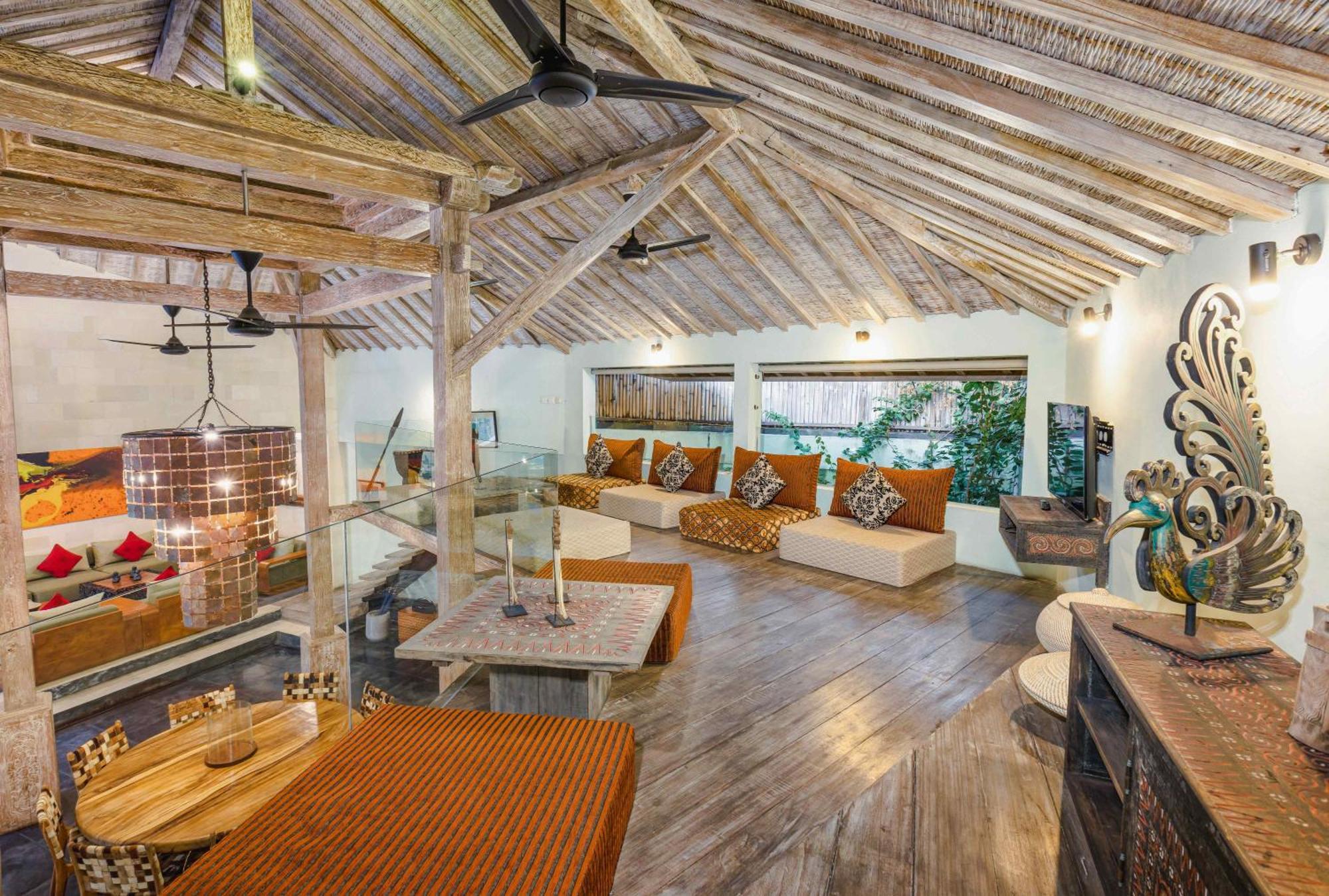 Cinta Damai - Stunning & Stylish 4br Luxury In The Heart Of Seminyak, Just A 10-min Walk To The *