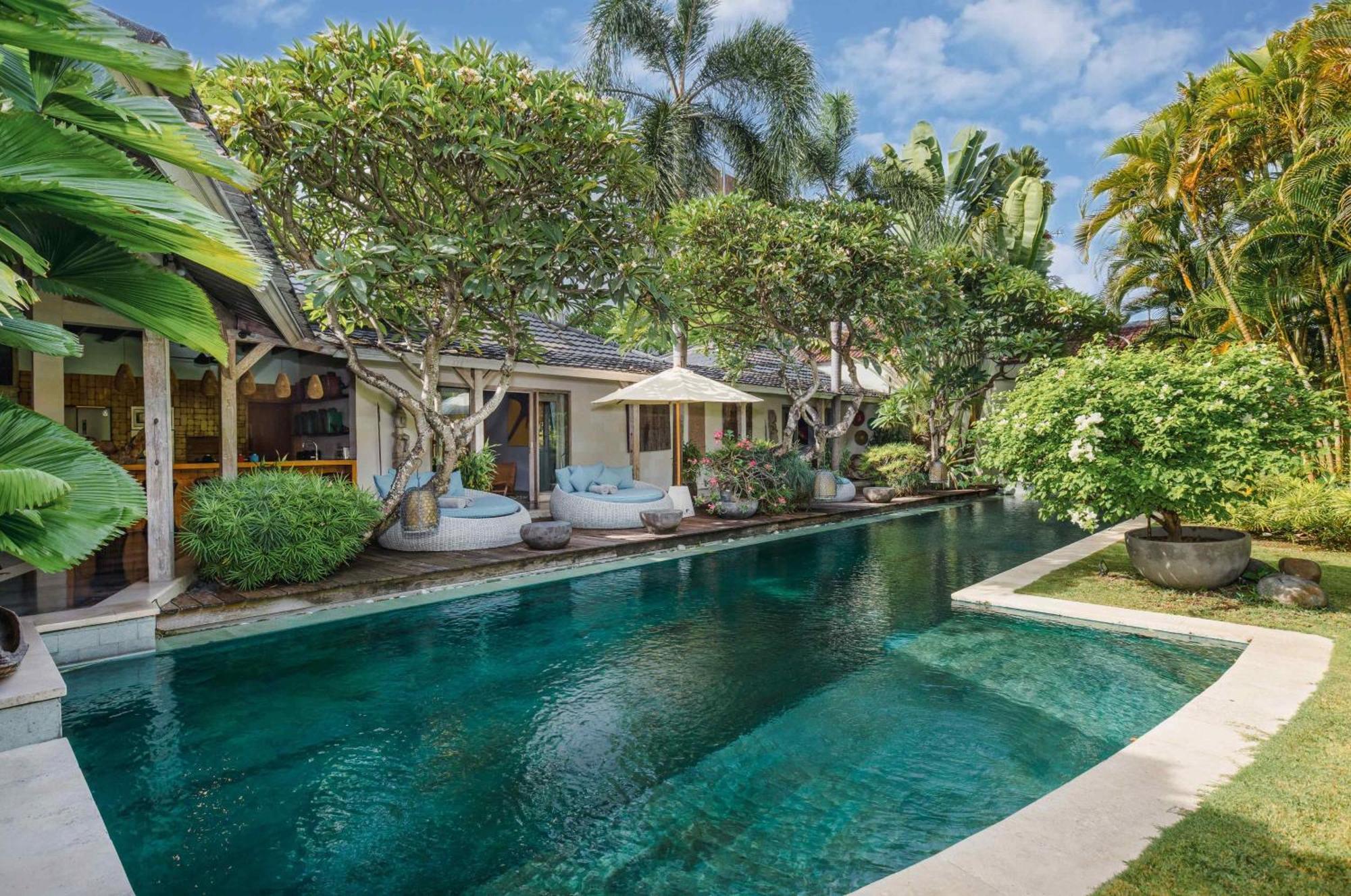 Cinta Damai - Stunning & Stylish 4br Luxury In The Heart Of Seminyak, Just A 10-min Walk To The Seminyak (Bali)