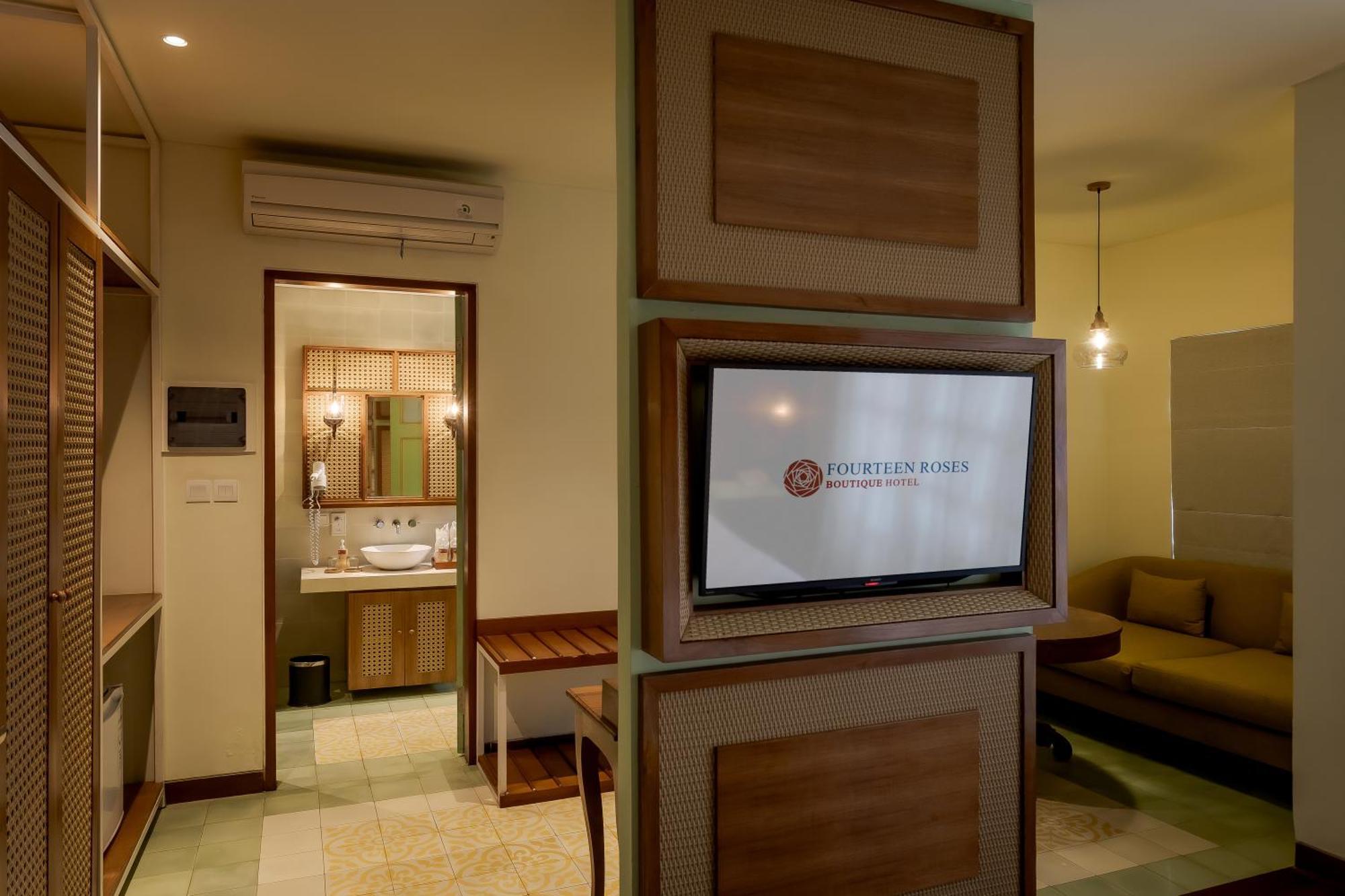 Hotel Fourteen Roses Boutique Hotel, Kuta