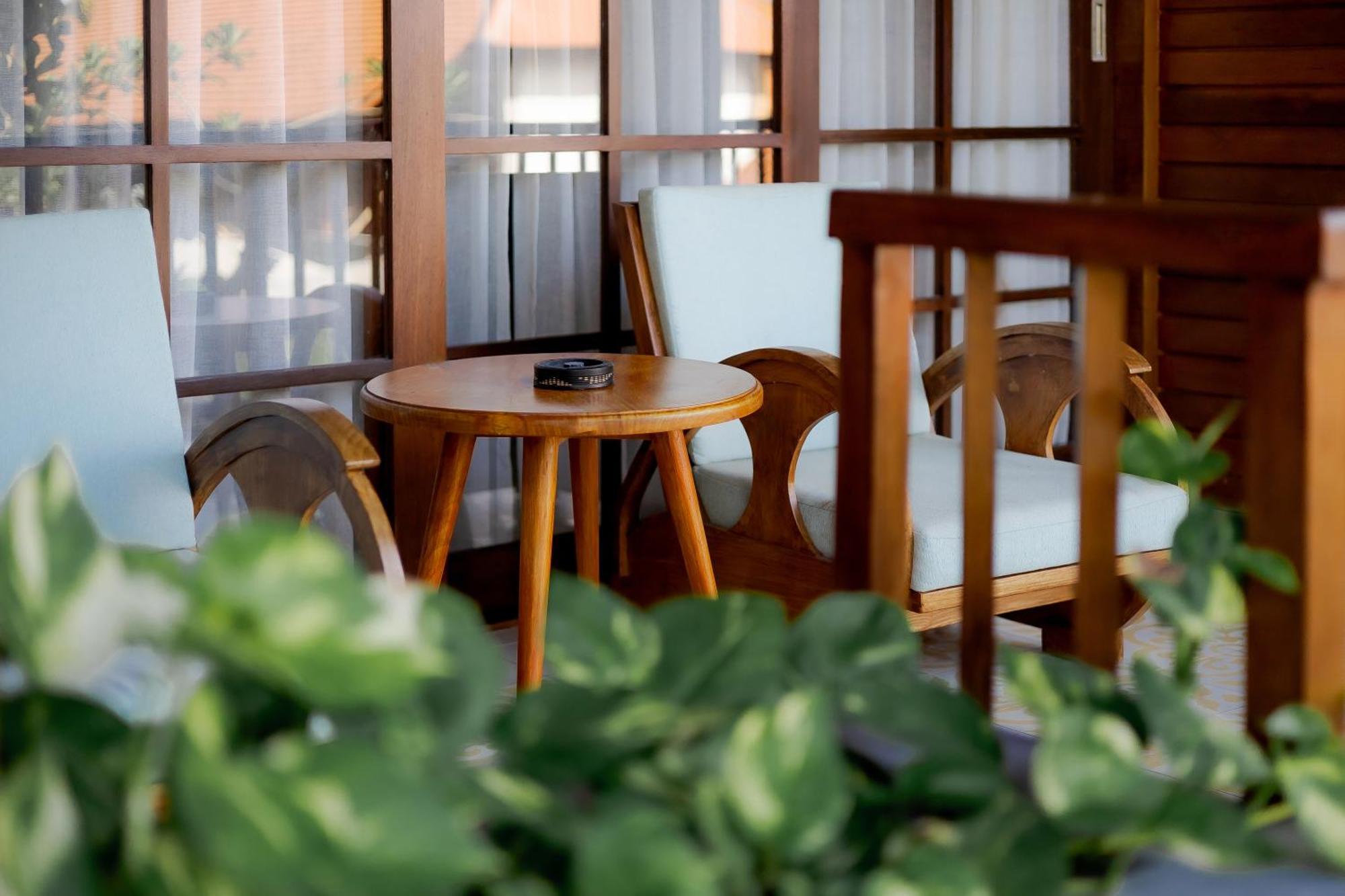Fourteen Roses Boutique Hotel, Kuta 4* Legian (Bali)