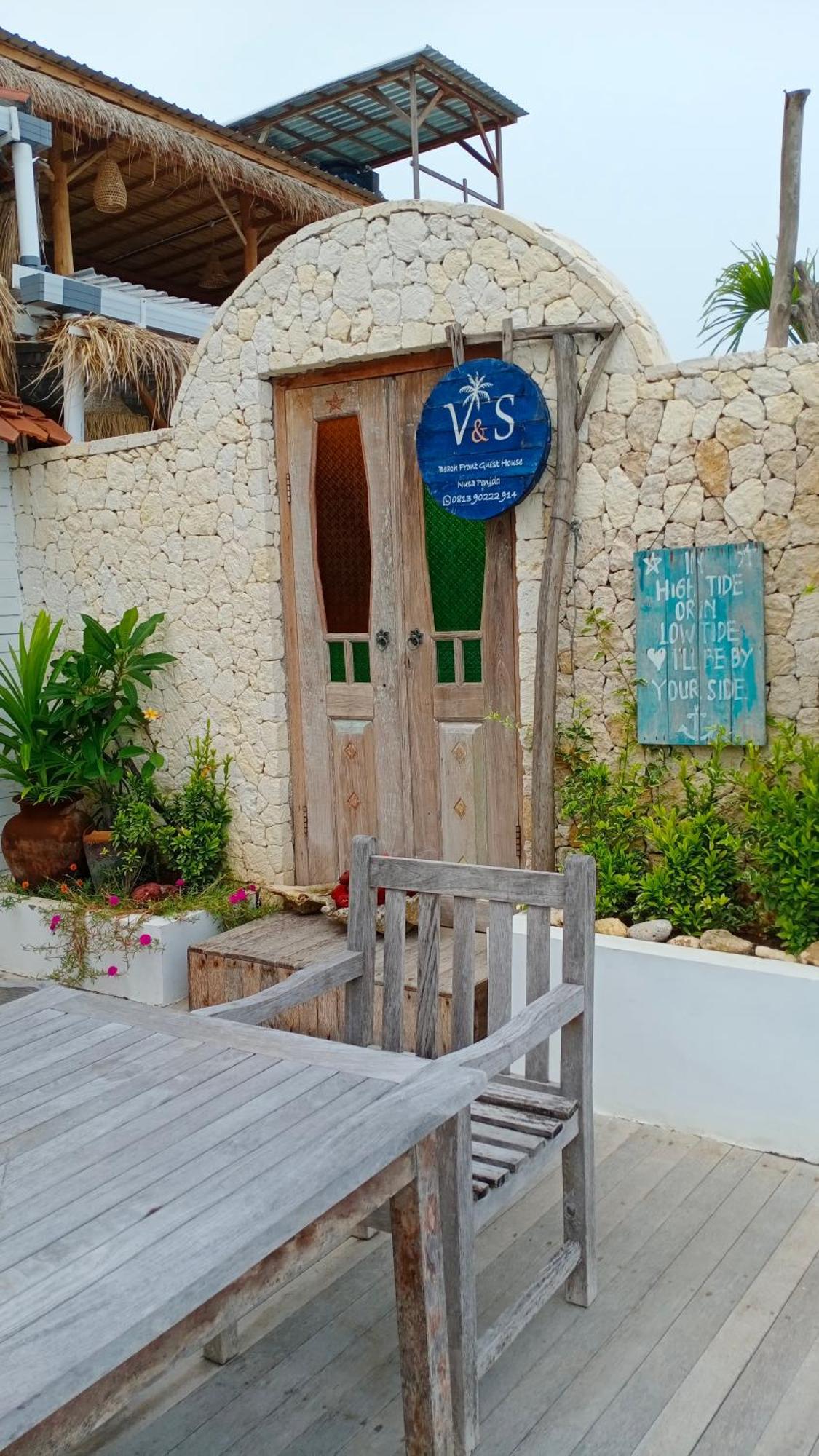 Vns Beachfront Guest house