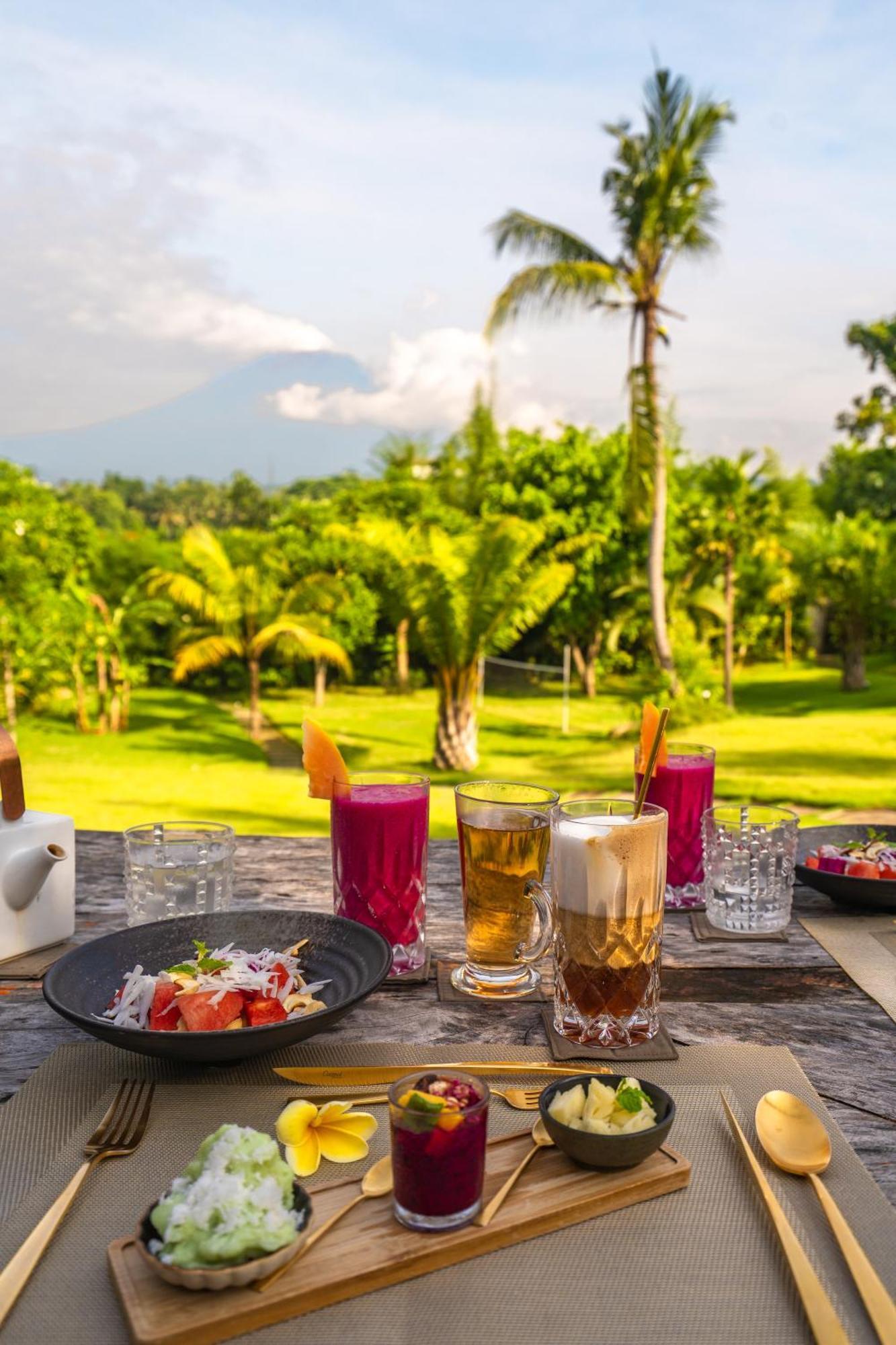 Lempuyang Boutique Hotel 4*