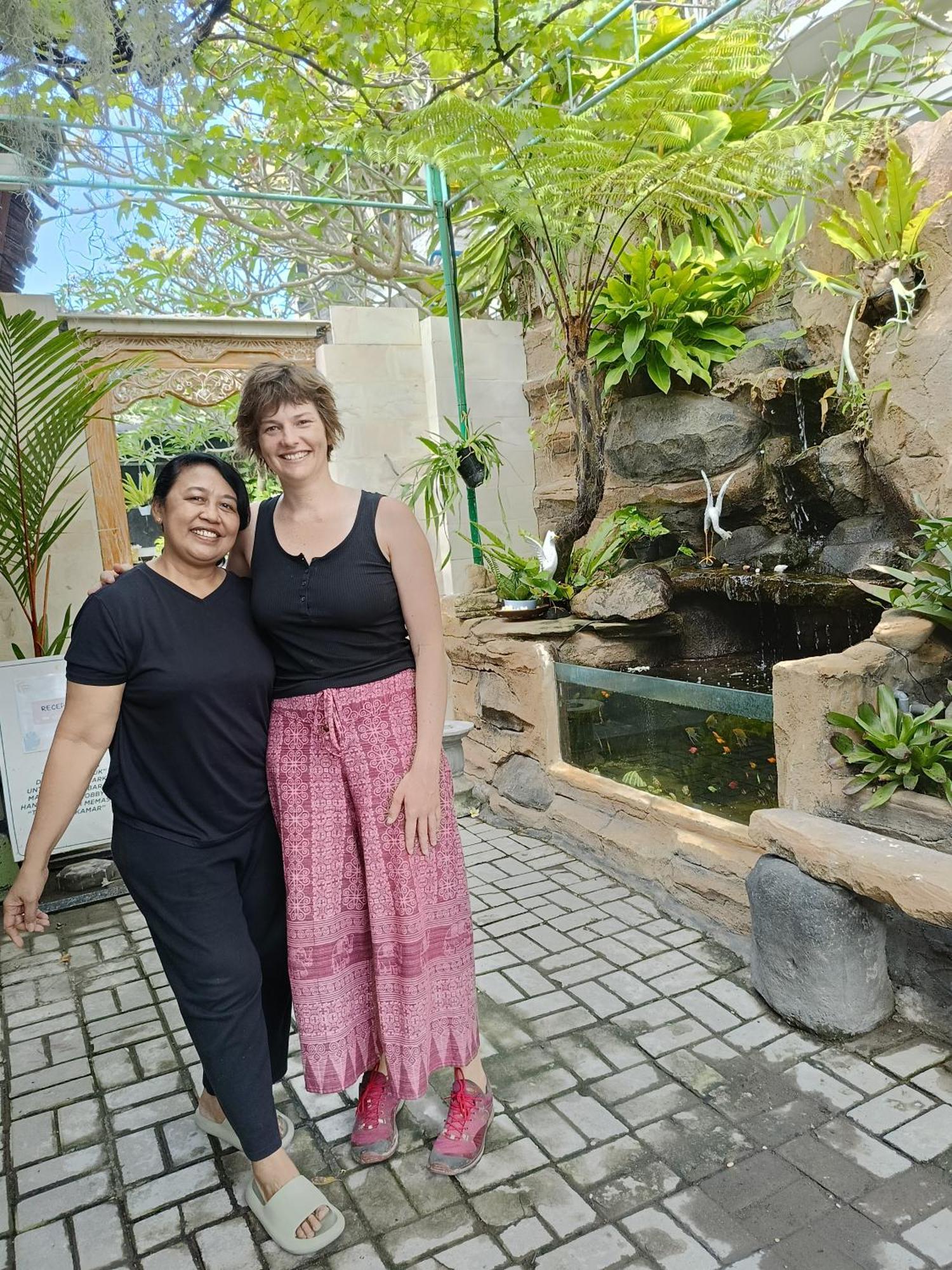 Homestay Pujihouse One *