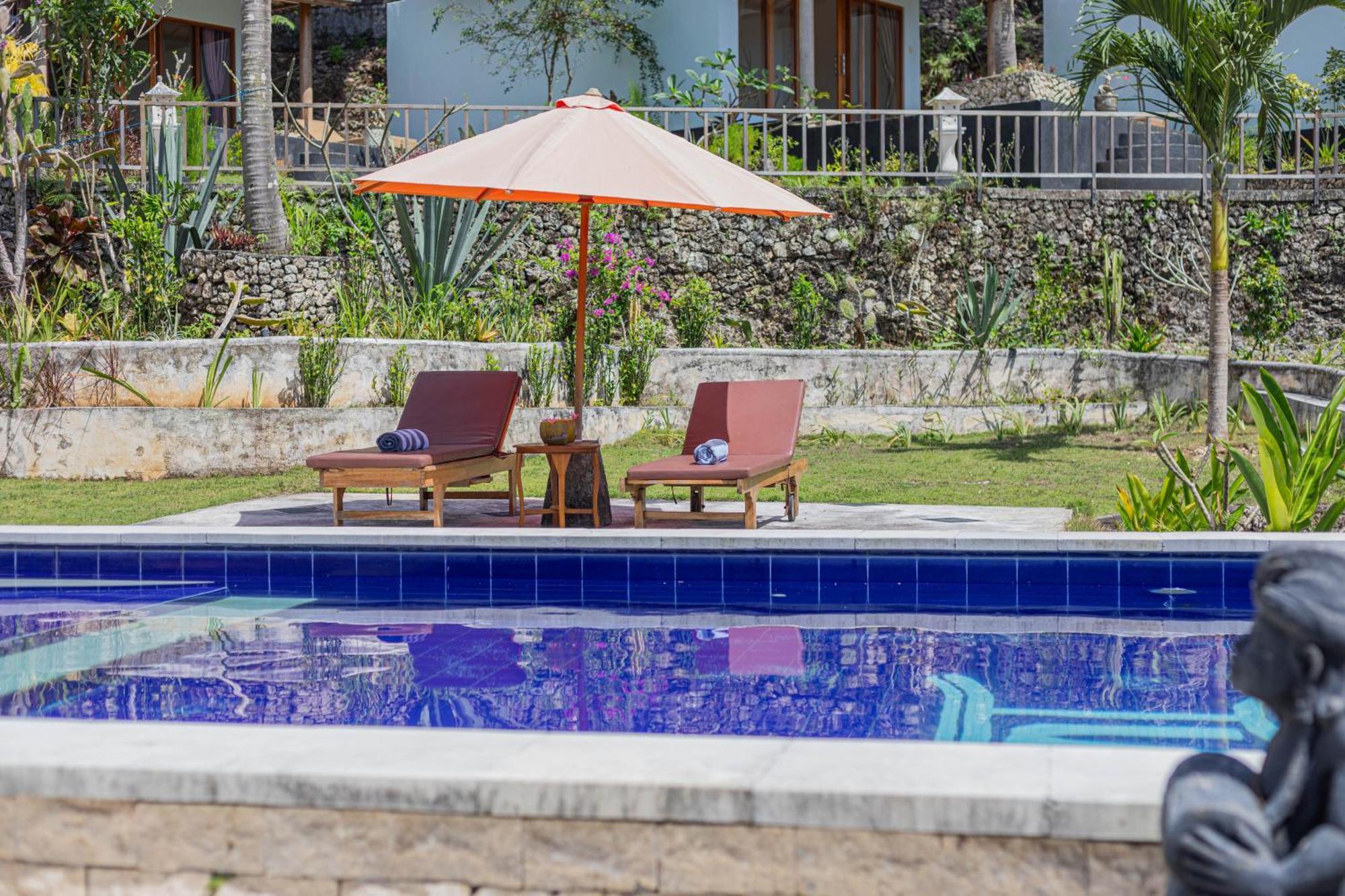 Resort Ume Sari Nusa Batumadeg
