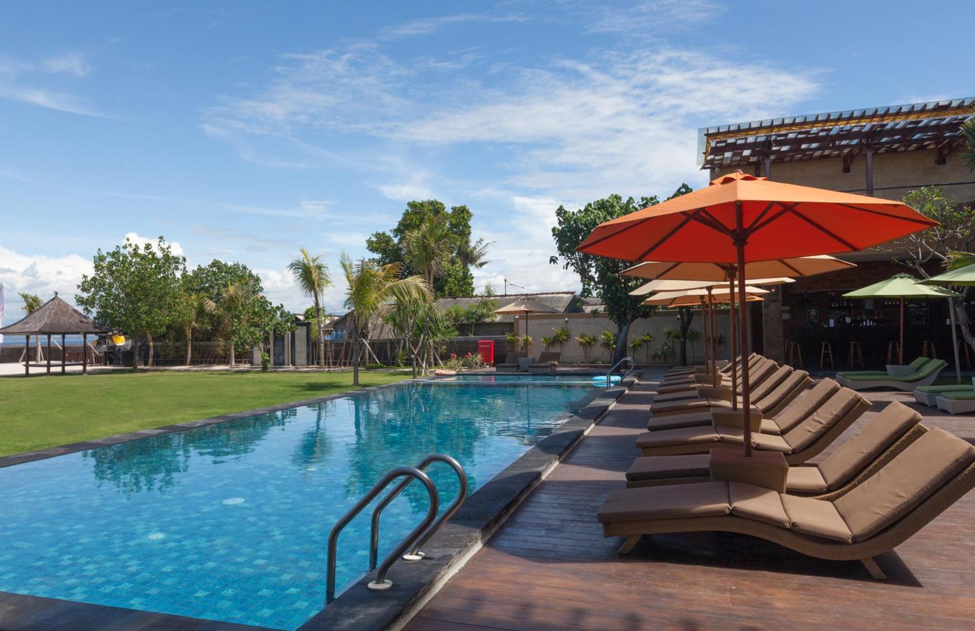 D'nusa Club And 4*