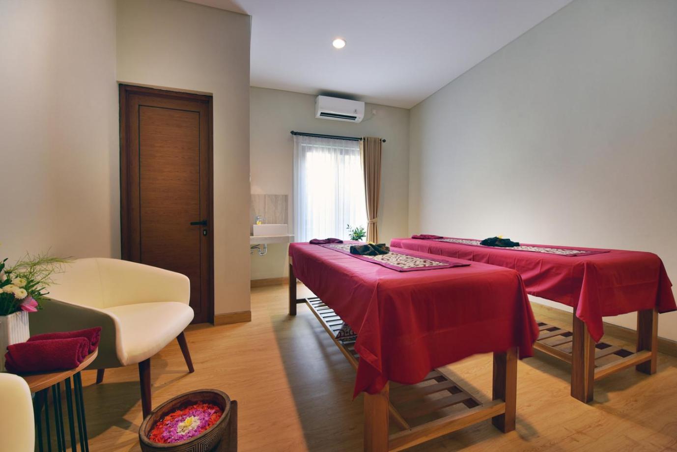Mahayoga Private Pool And Resto * Ubud (Bali)
