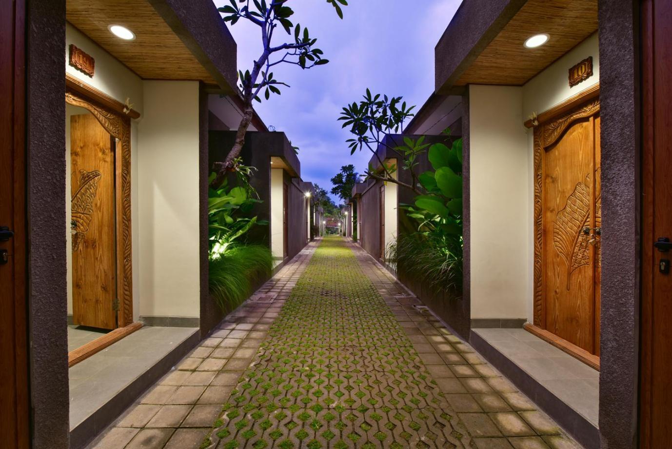 Mahayoga Private Pool And Resto Ubud (Bali)