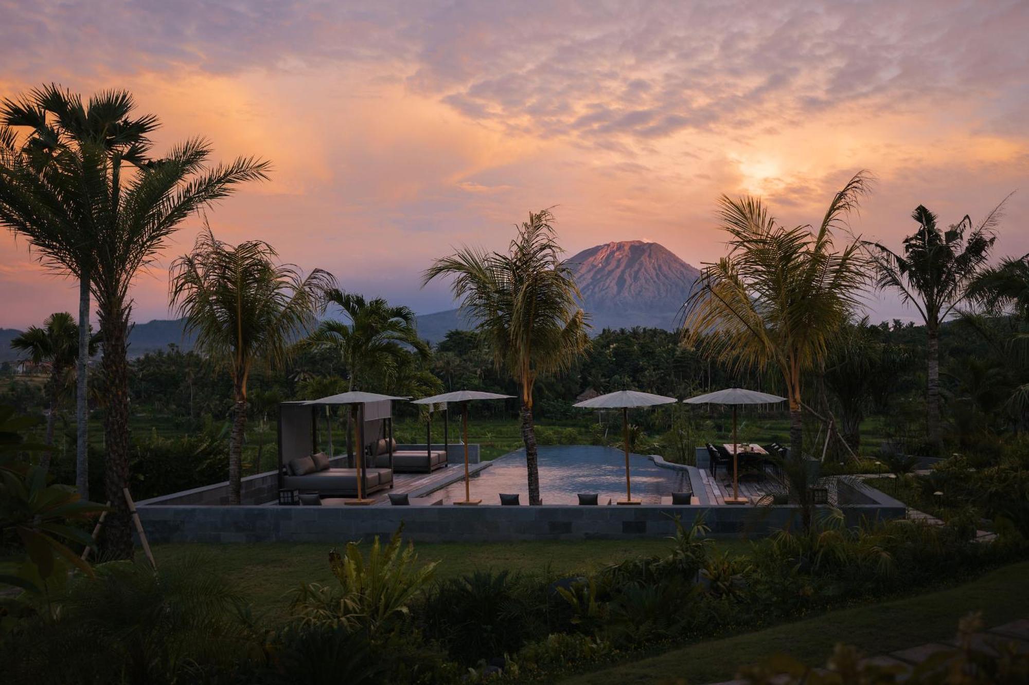 East Bali Volcano View & - Adults Only Area