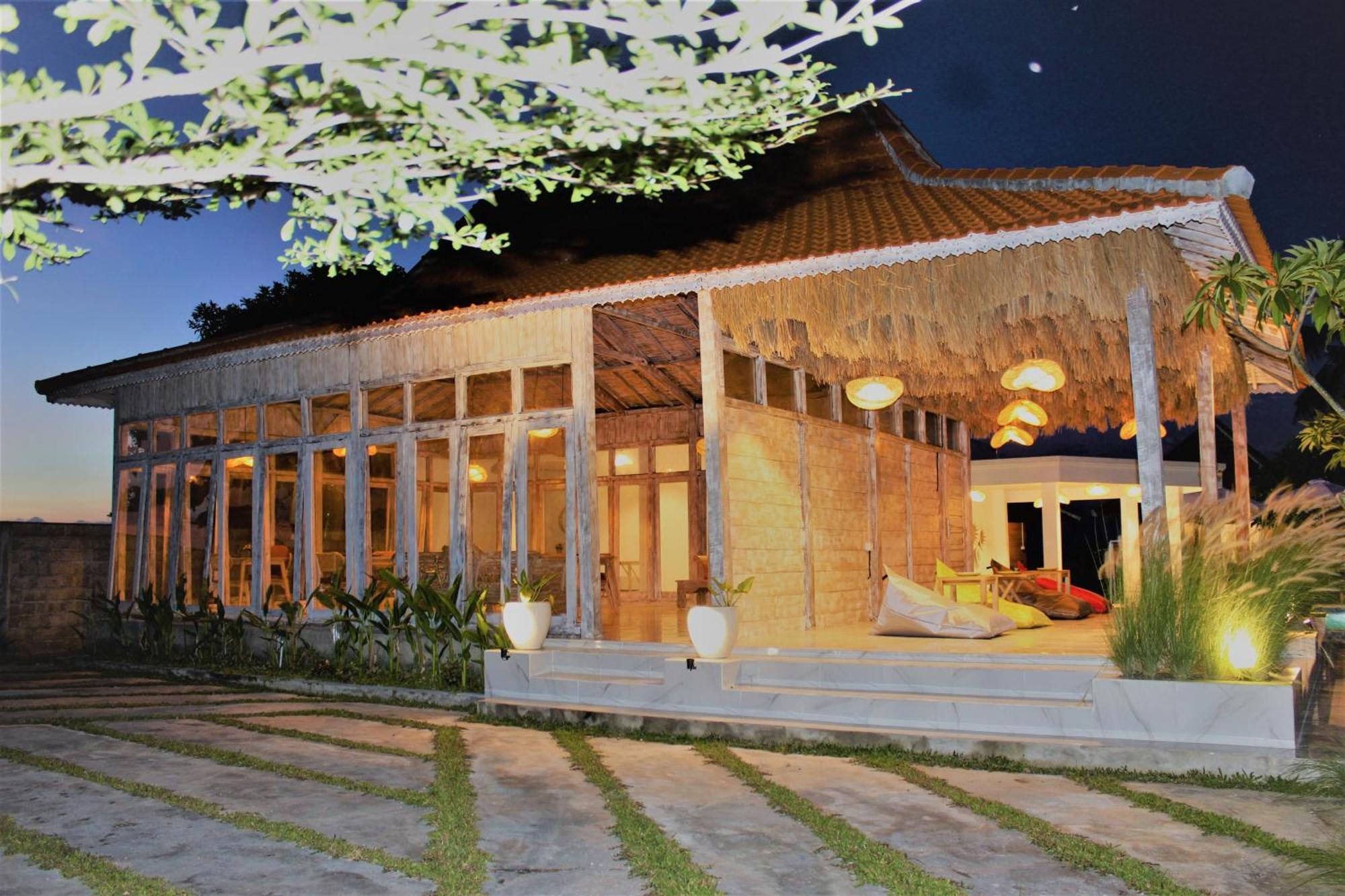 Resort Village Jungle Batununggul