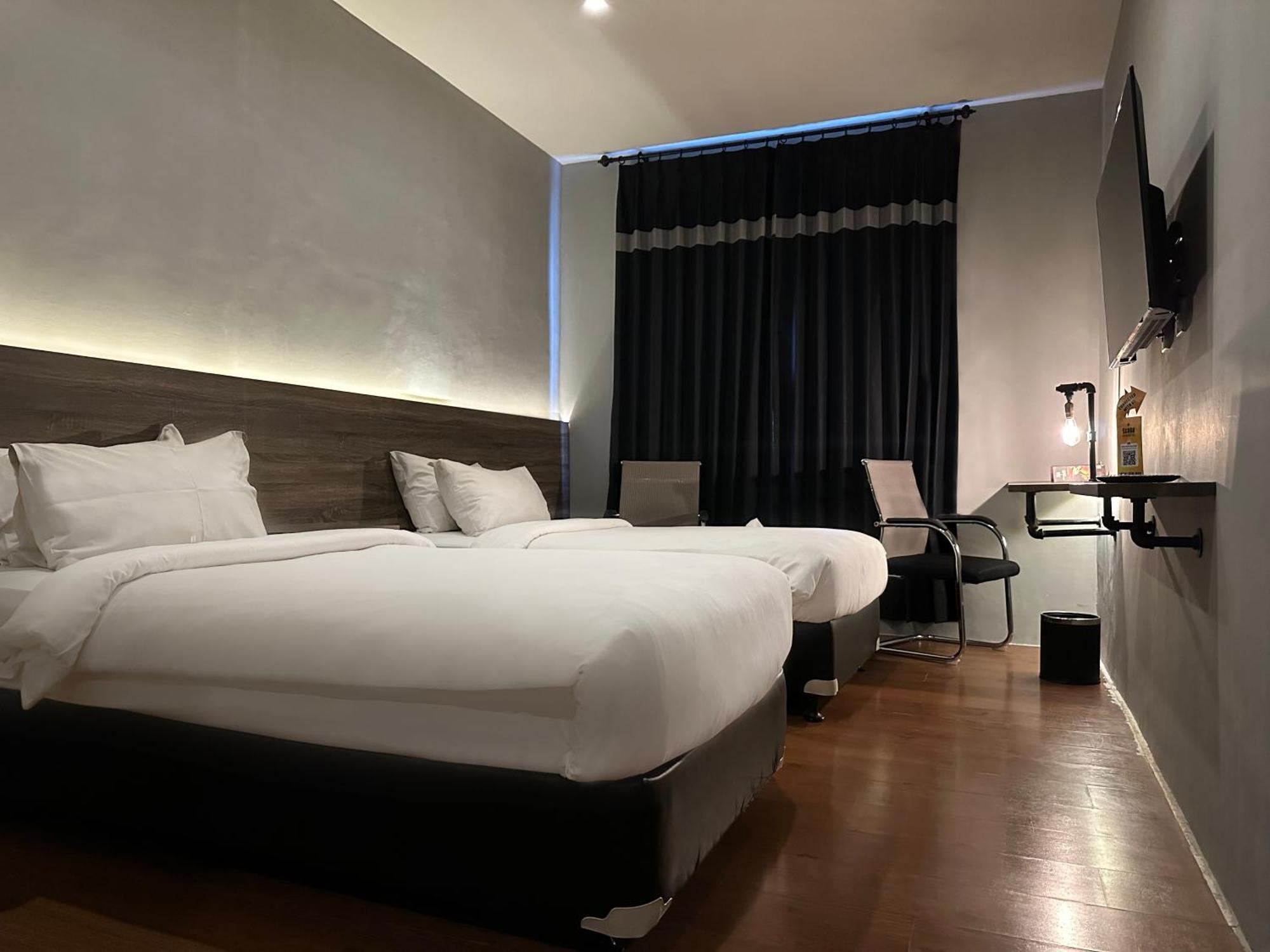 Boutique And Hotel
