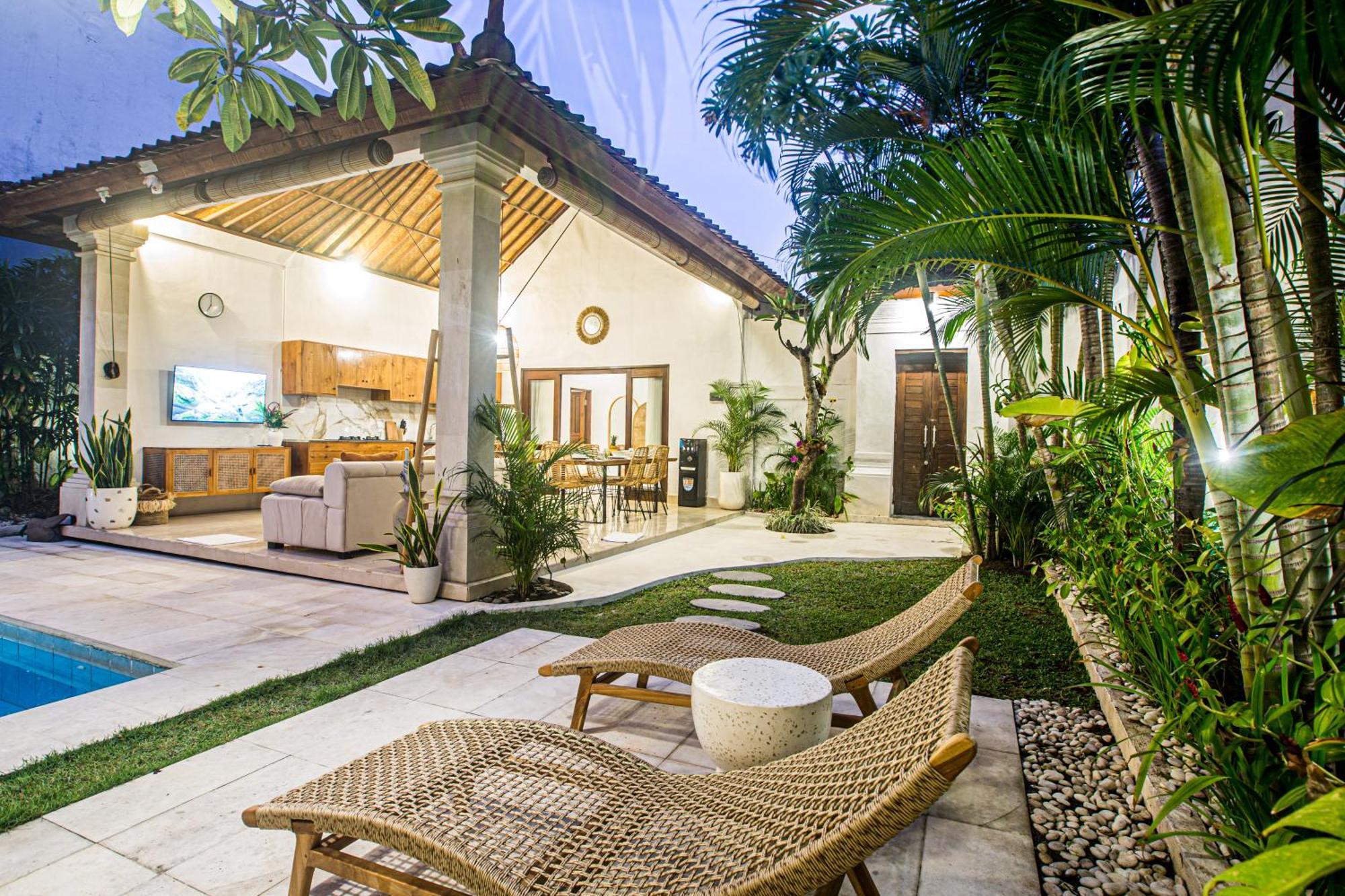 Deba 2 By Bali Solutions * Seminyak (Bali)