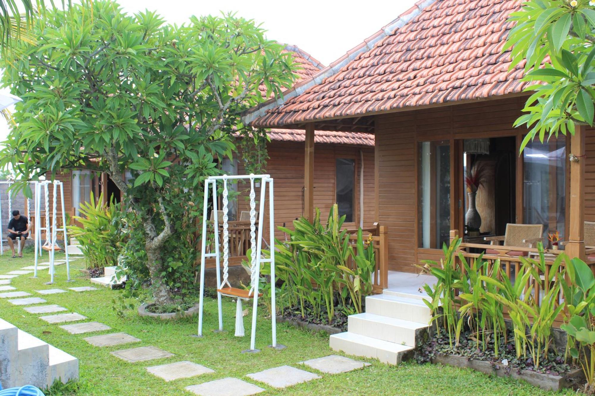 Resort Village Jungle *